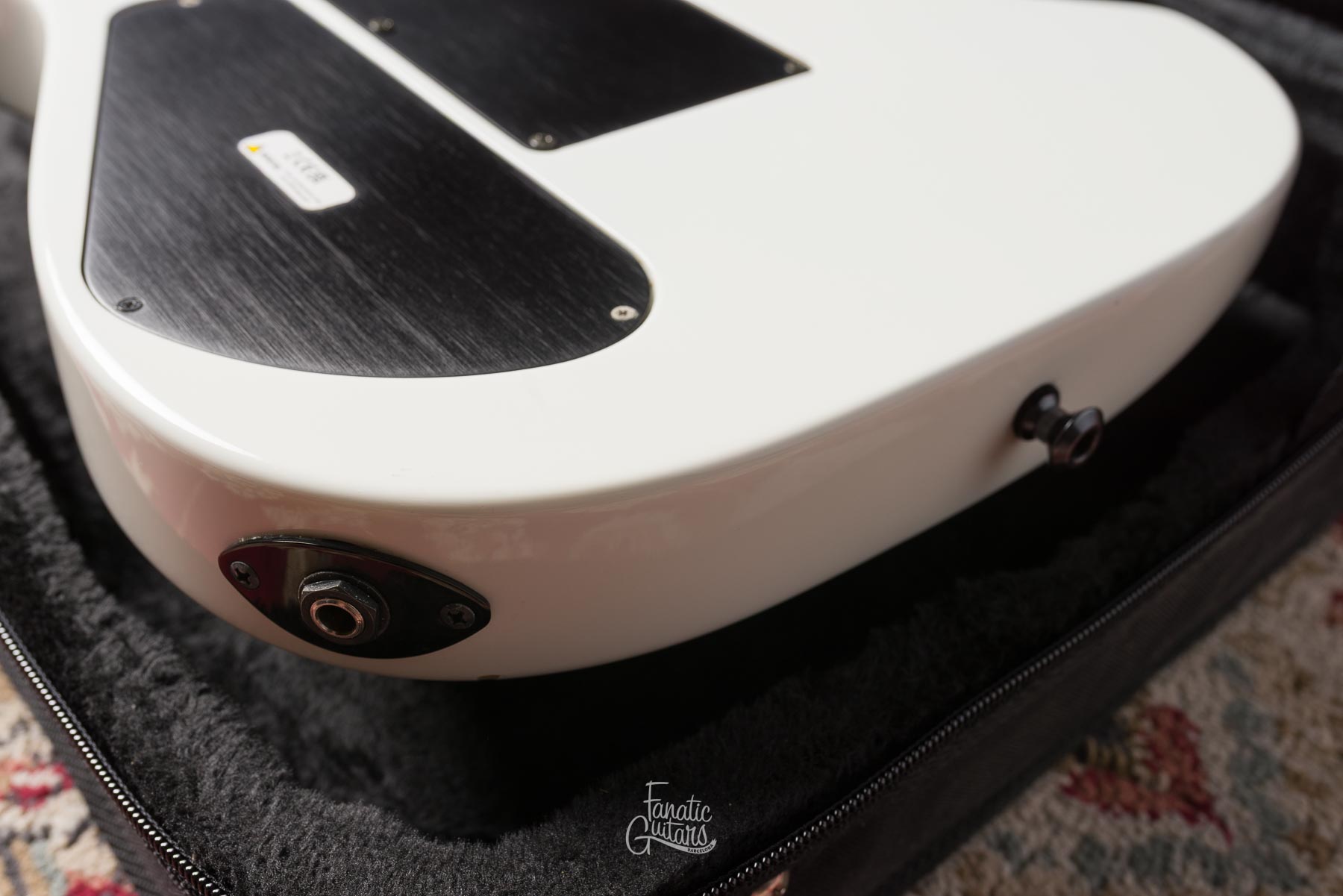 Jackson MJ Series Soloist SL2 - Snow White #JFJ2200176 Second Hand
