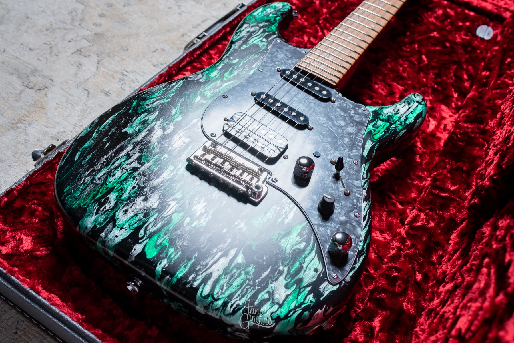 James Tyler Studio Elite HD - Black & Green Shmear #23554 B-Stock