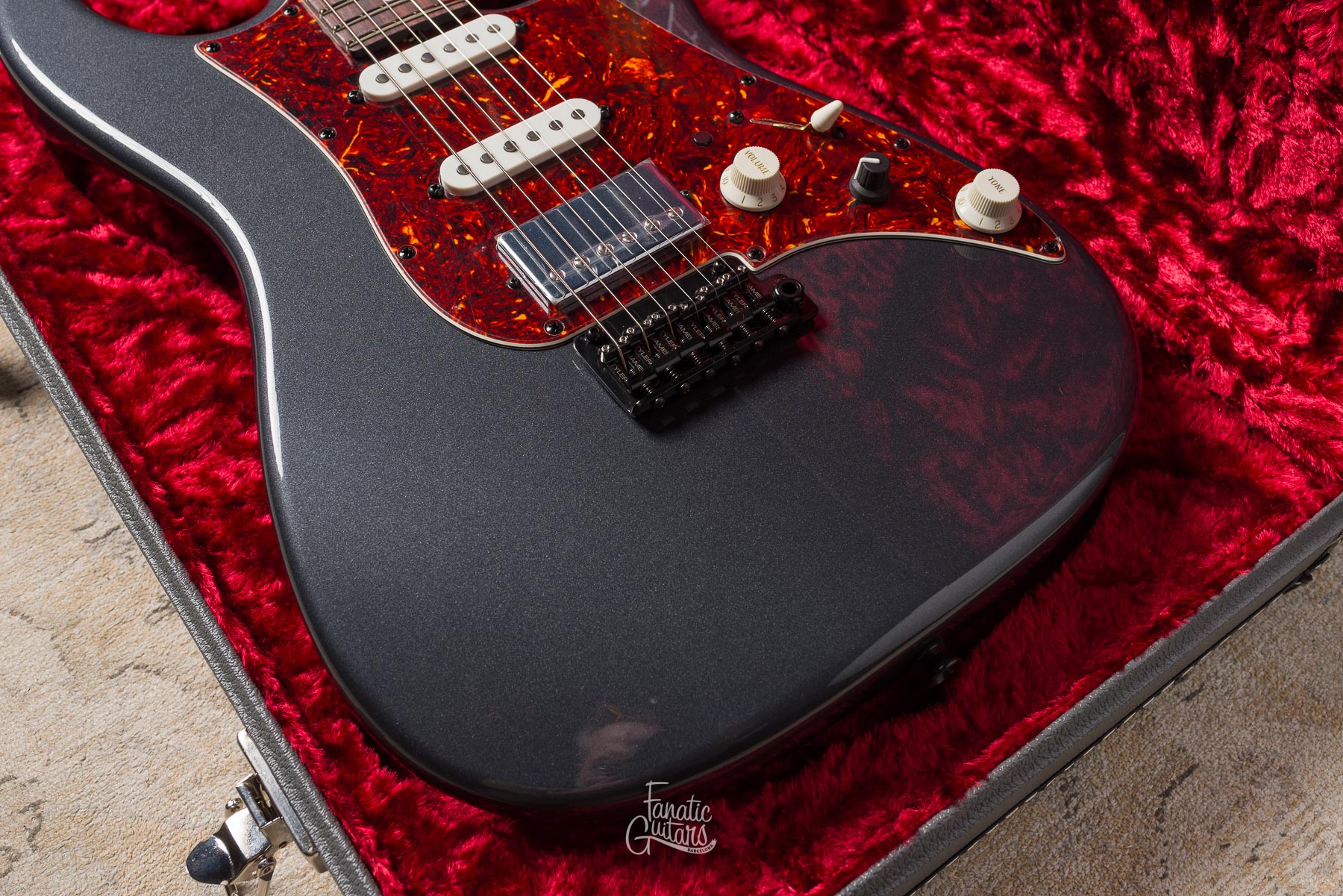 James Tyler Studio Elite HD - Charcoal Frost Metallic #25316