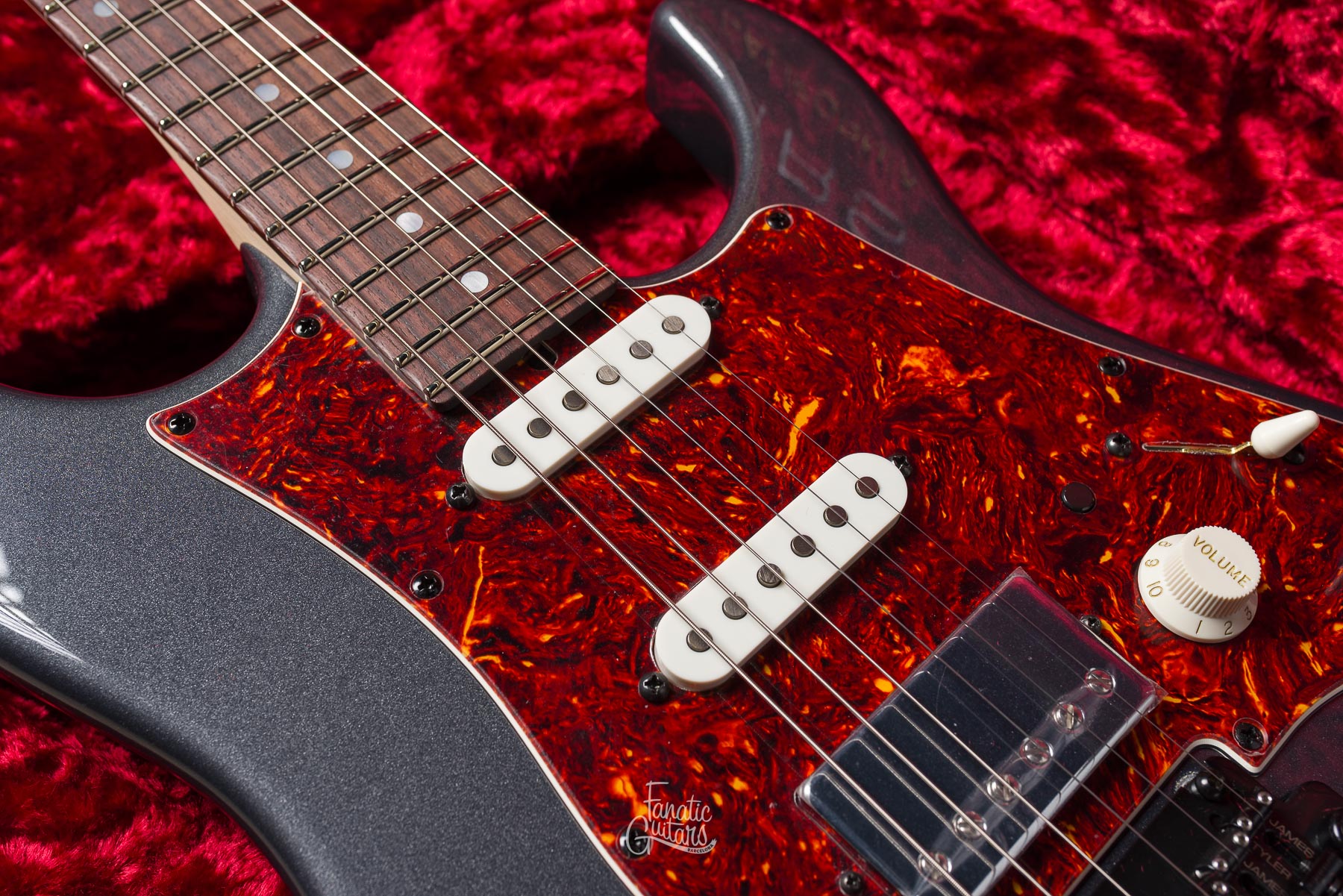 James Tyler Studio Elite HD - Charcoal Frost Metallic #25316