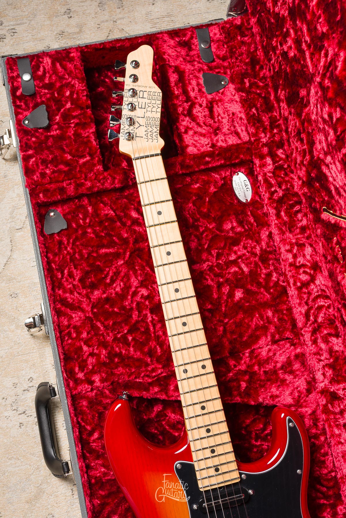 James Tyler L.A. Studio Classic - Cherry Sunburst #25319