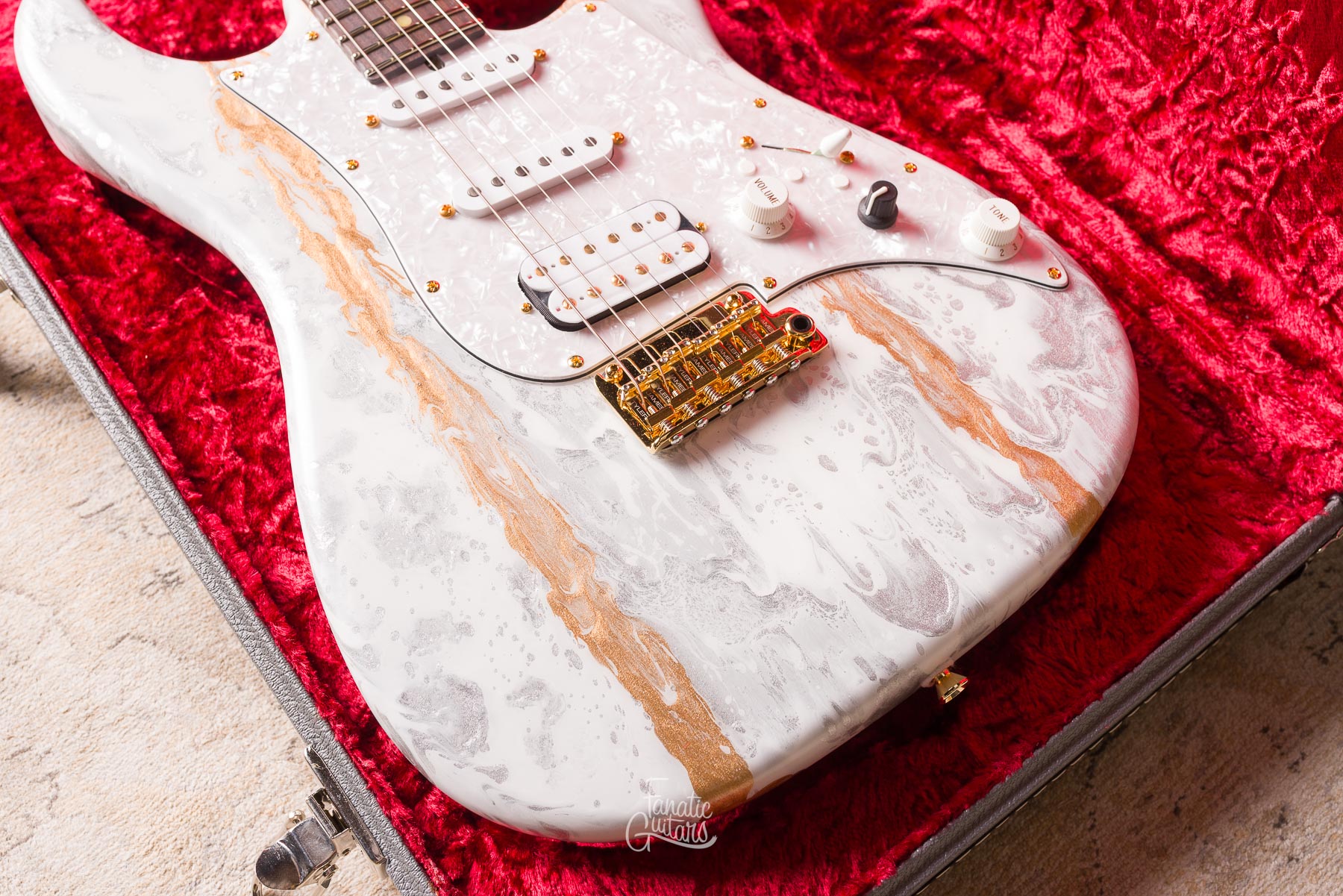 James Tyler Studio Elite HDX - White Shmear #26535