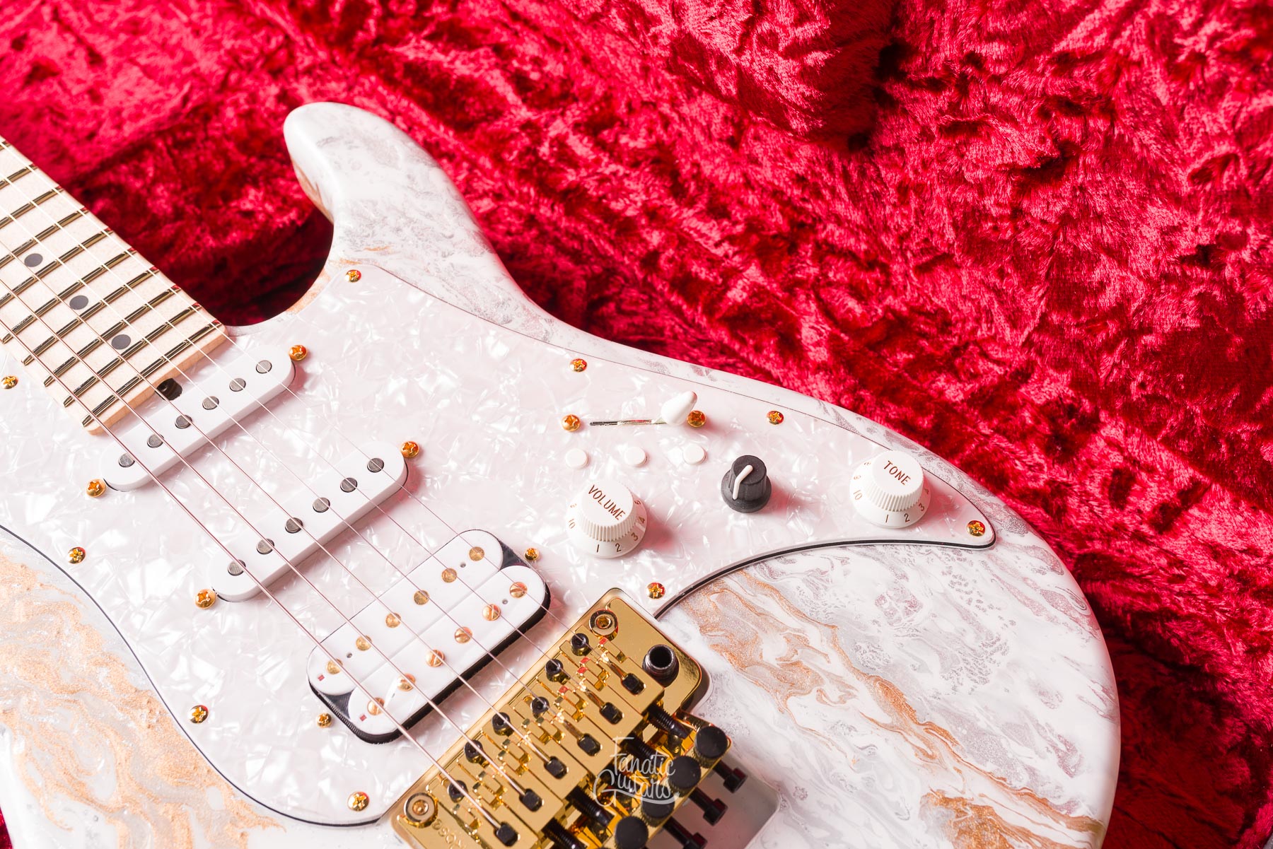 James Tyler Studio Elite HDX - White Shmear #26536