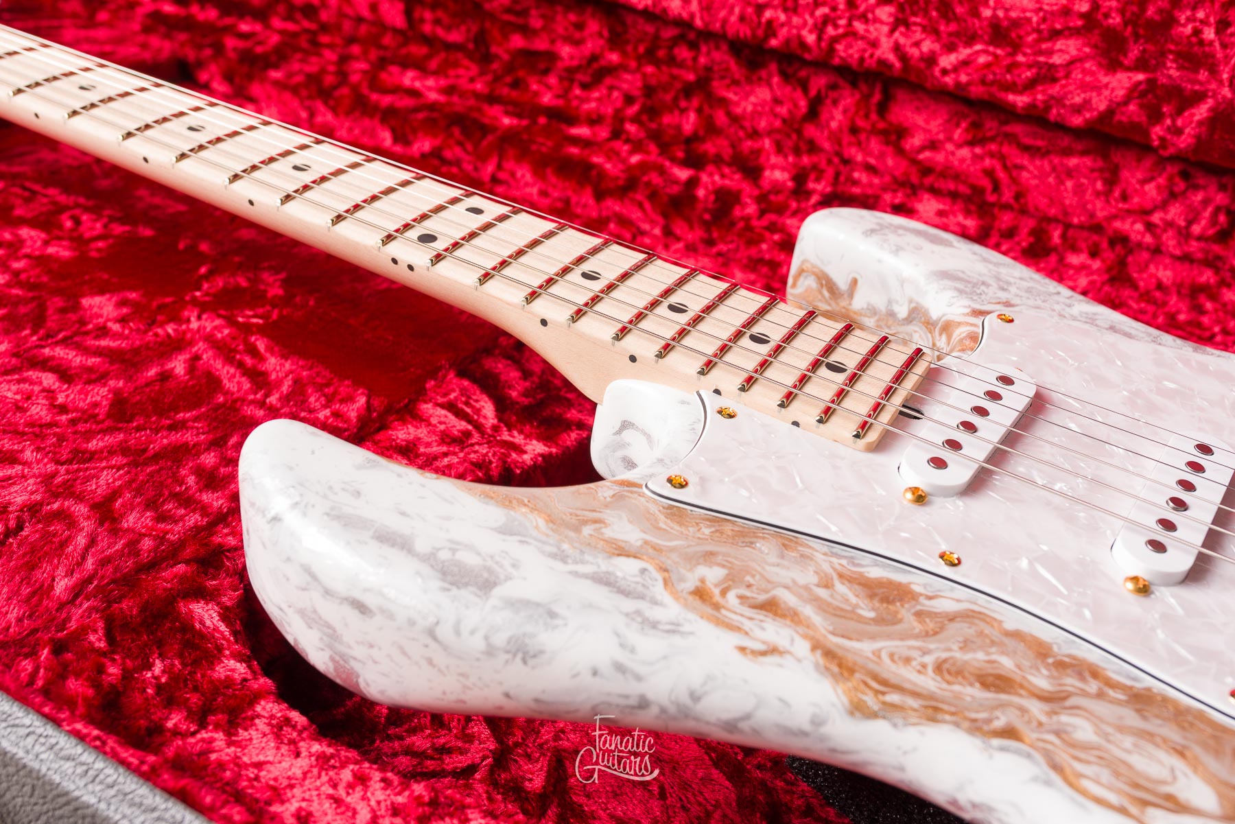 James Tyler Studio Elite HDX - White Shmear #26536
