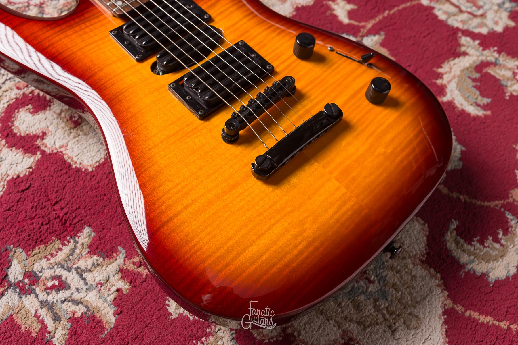 Kramer Striker S-424 - Vintage Sunburst #SI08030076 Second Hand