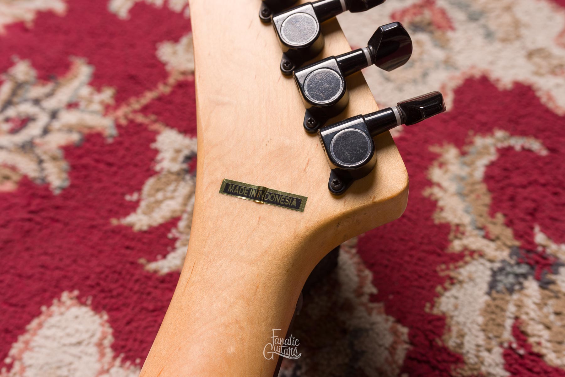 Kramer Striker S-424 - Vintage Sunburst #SI08030076 Second Hand