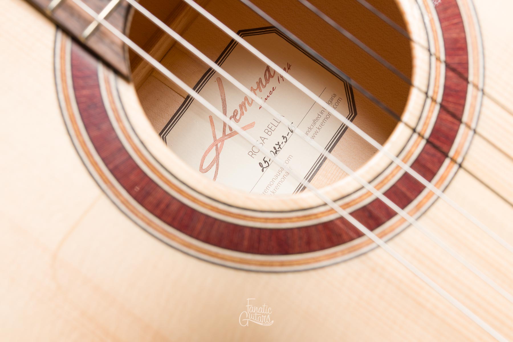 Kremona Rosa Bella Flamenco Guitar