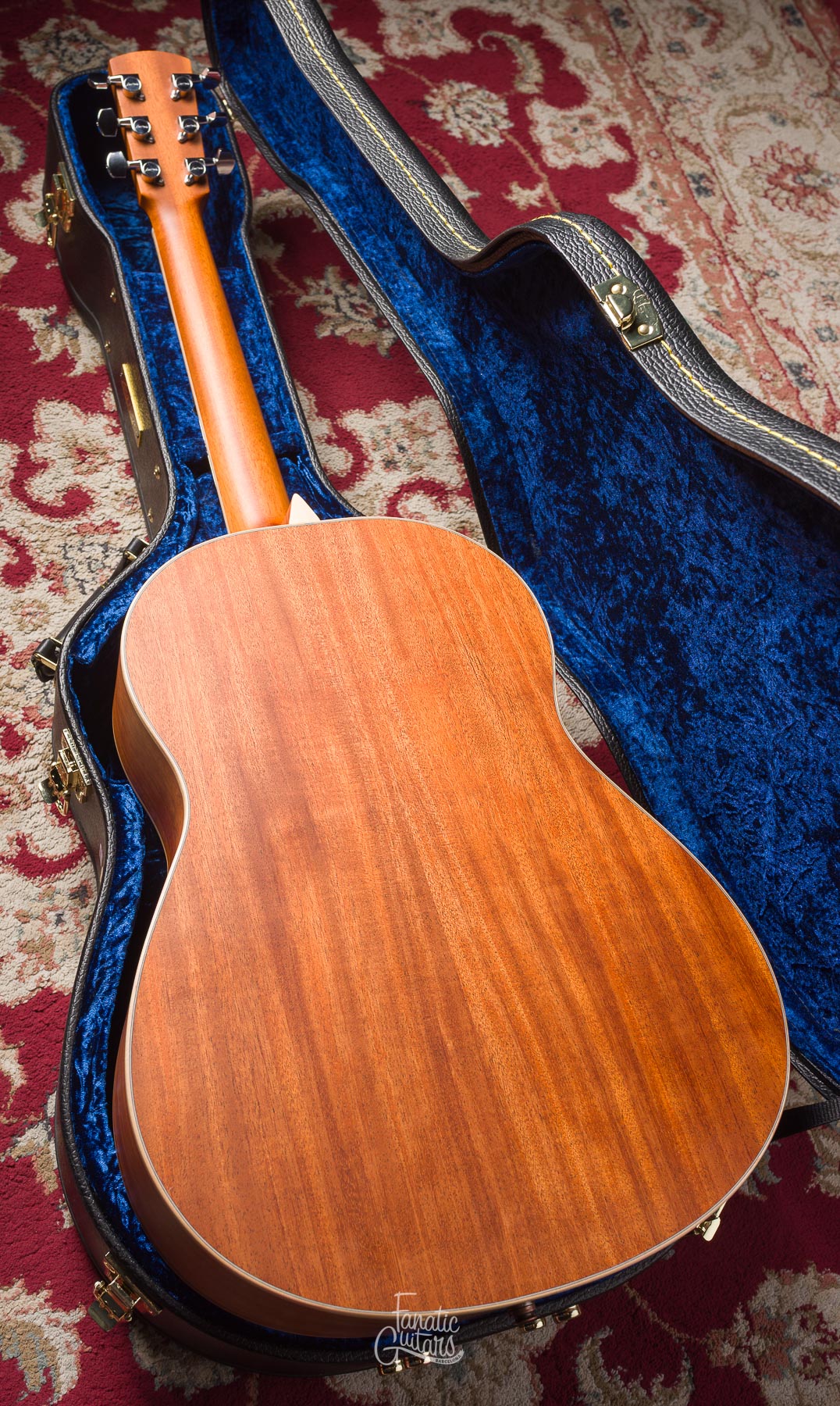 Larrivée L-03 Mahogany w/ LR Baggs Element #132602 Second Hand