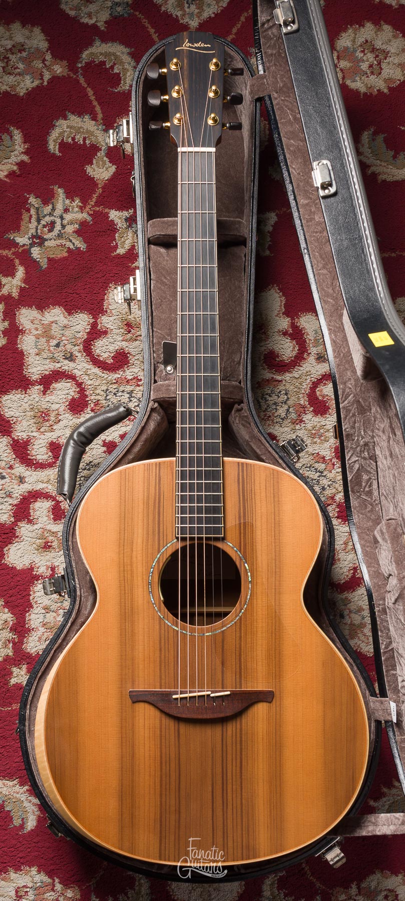Lowden O-35 Walnut/Cedar #23316 Second Hand
