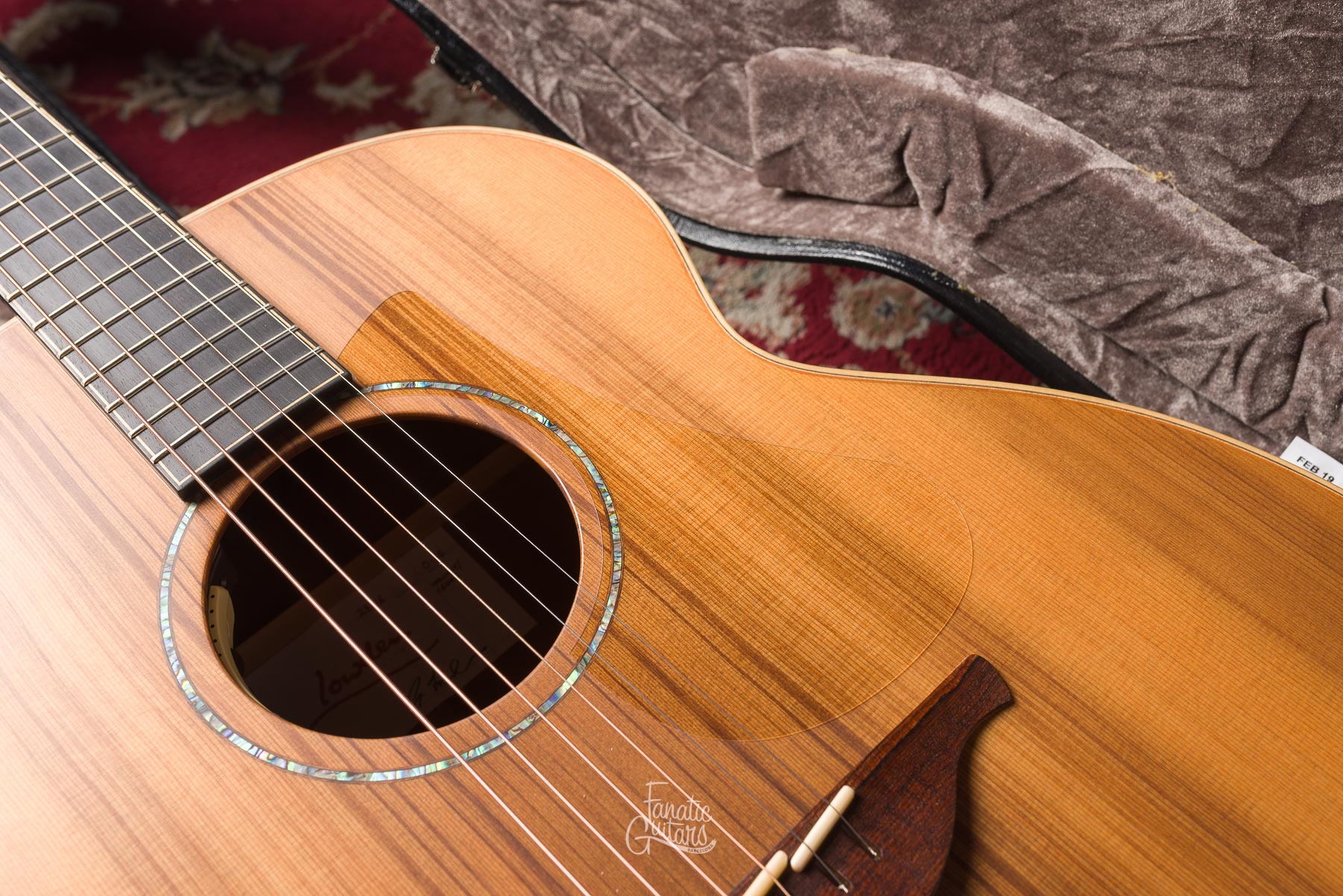 Lowden O-35 Walnut/Cedar #23316 Second Hand