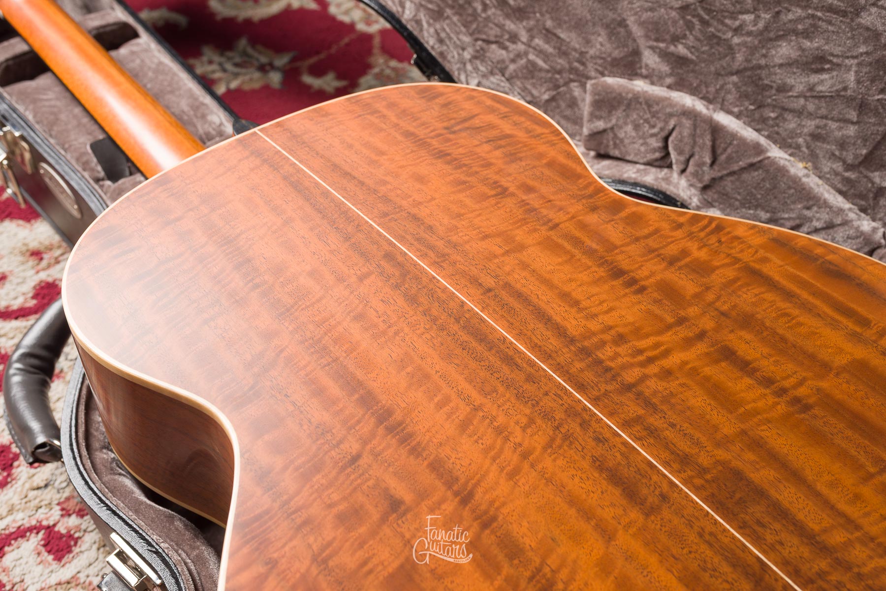 Lowden O-35 Walnut/Cedar #23316 Second Hand