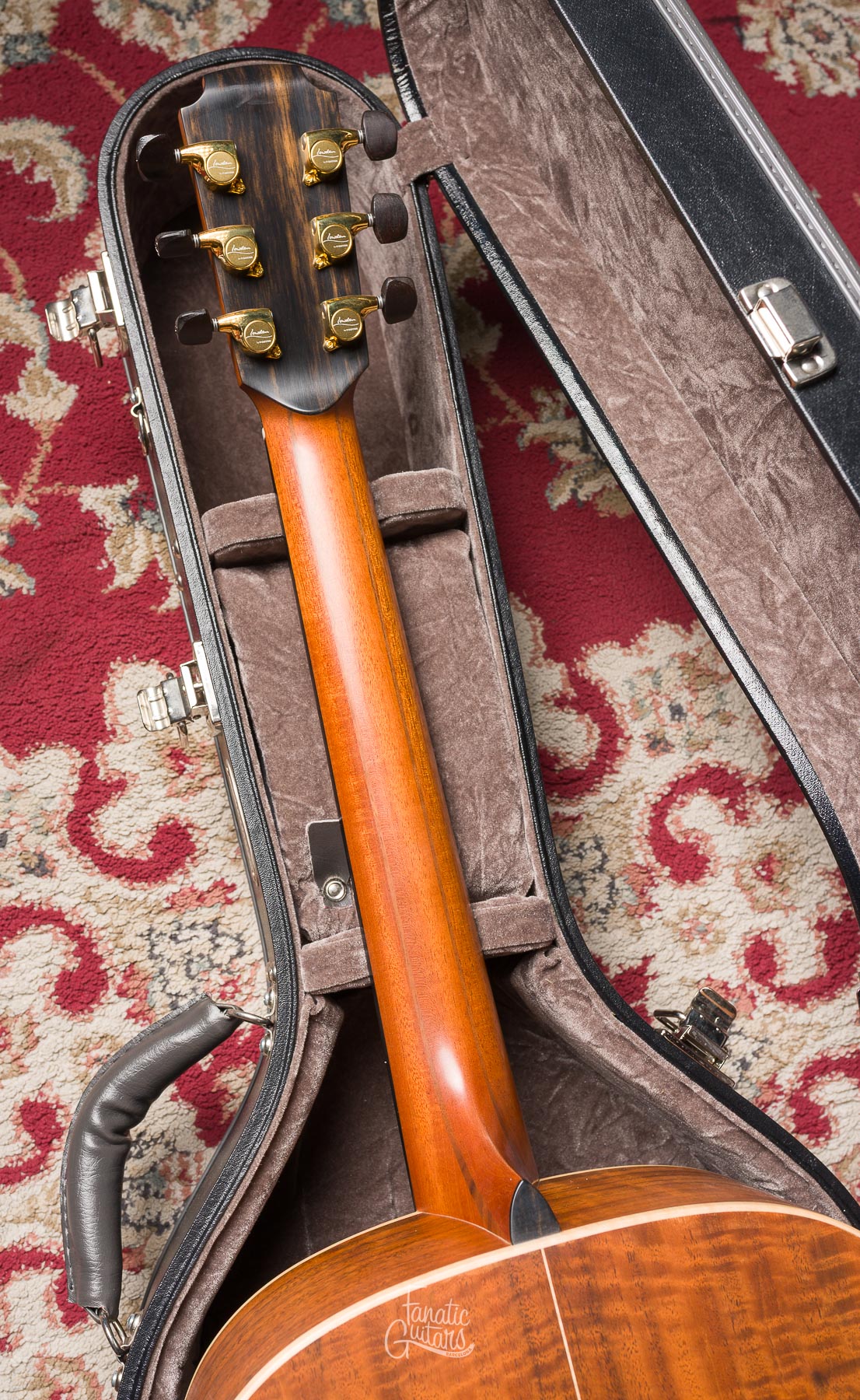 Lowden O-35 Walnut/Cedar #23316 Second Hand