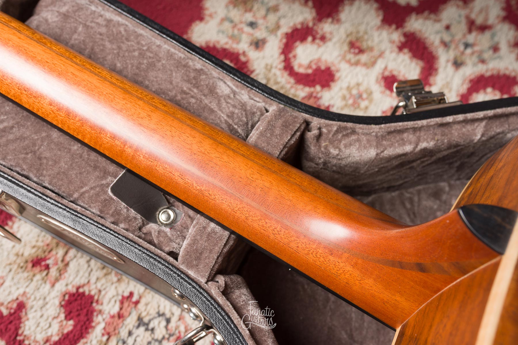 Lowden O-35 Walnut/Cedar #23316 Second Hand