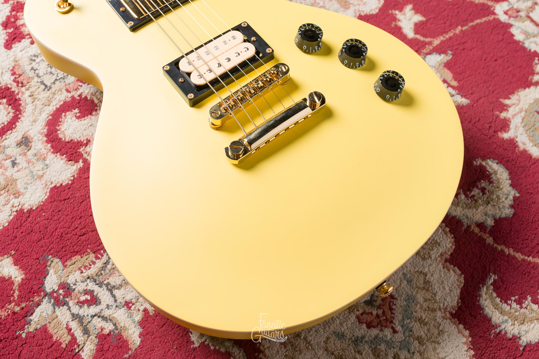 LTD EC-256 - Vintage Gold Satin #IM23100201 Segunda Mano