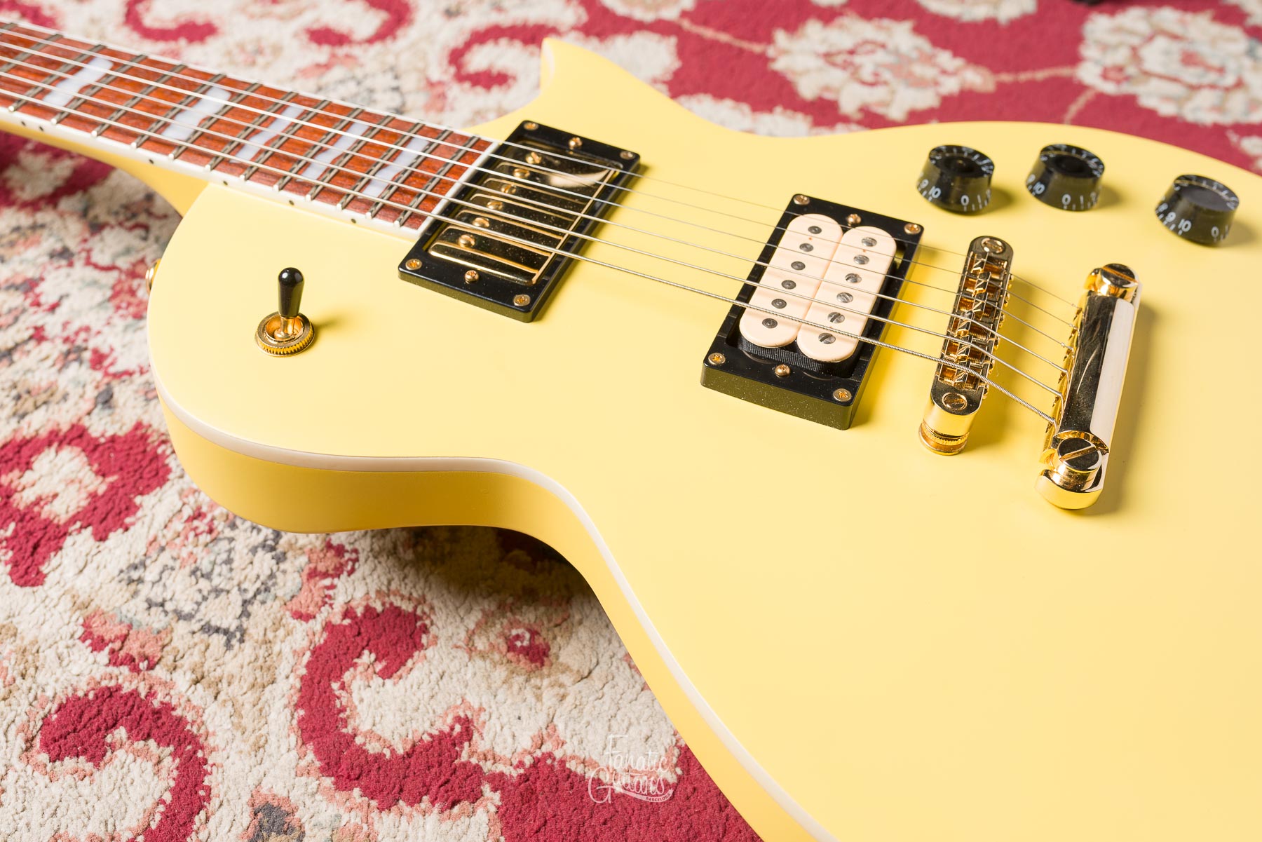 LTD EC-256 - Vintage Gold Satin #IM23100201 Segunda Mano