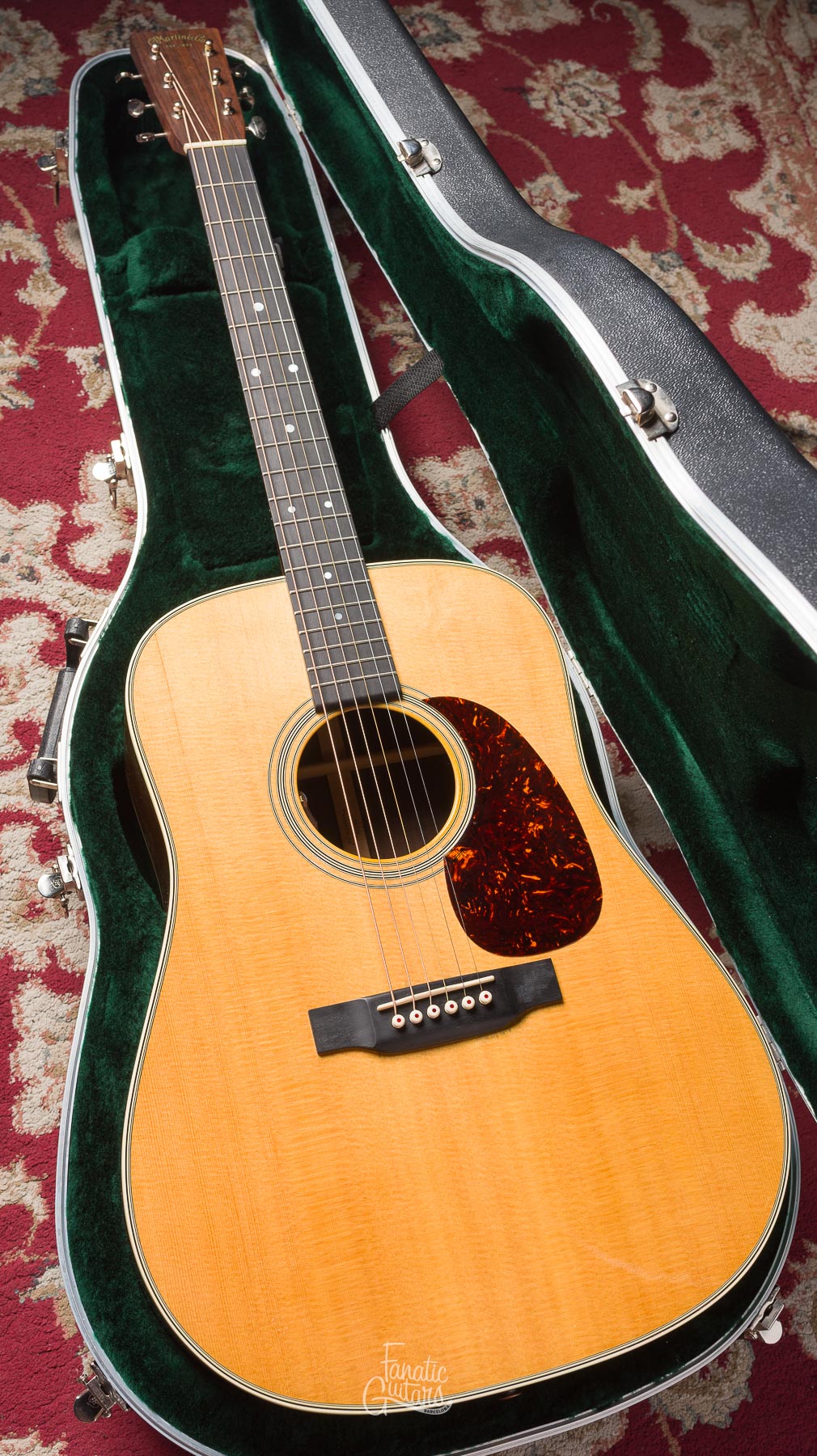 Martin D-28 + LR Baggs Element #2192481 Second Hand