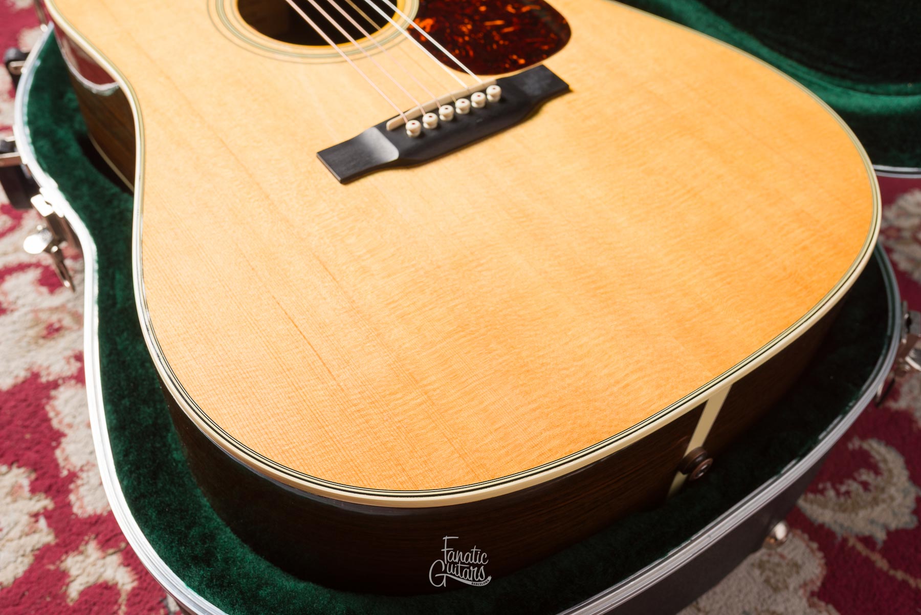 Martin D-28 + LR Baggs Element #2192481 Second Hand
