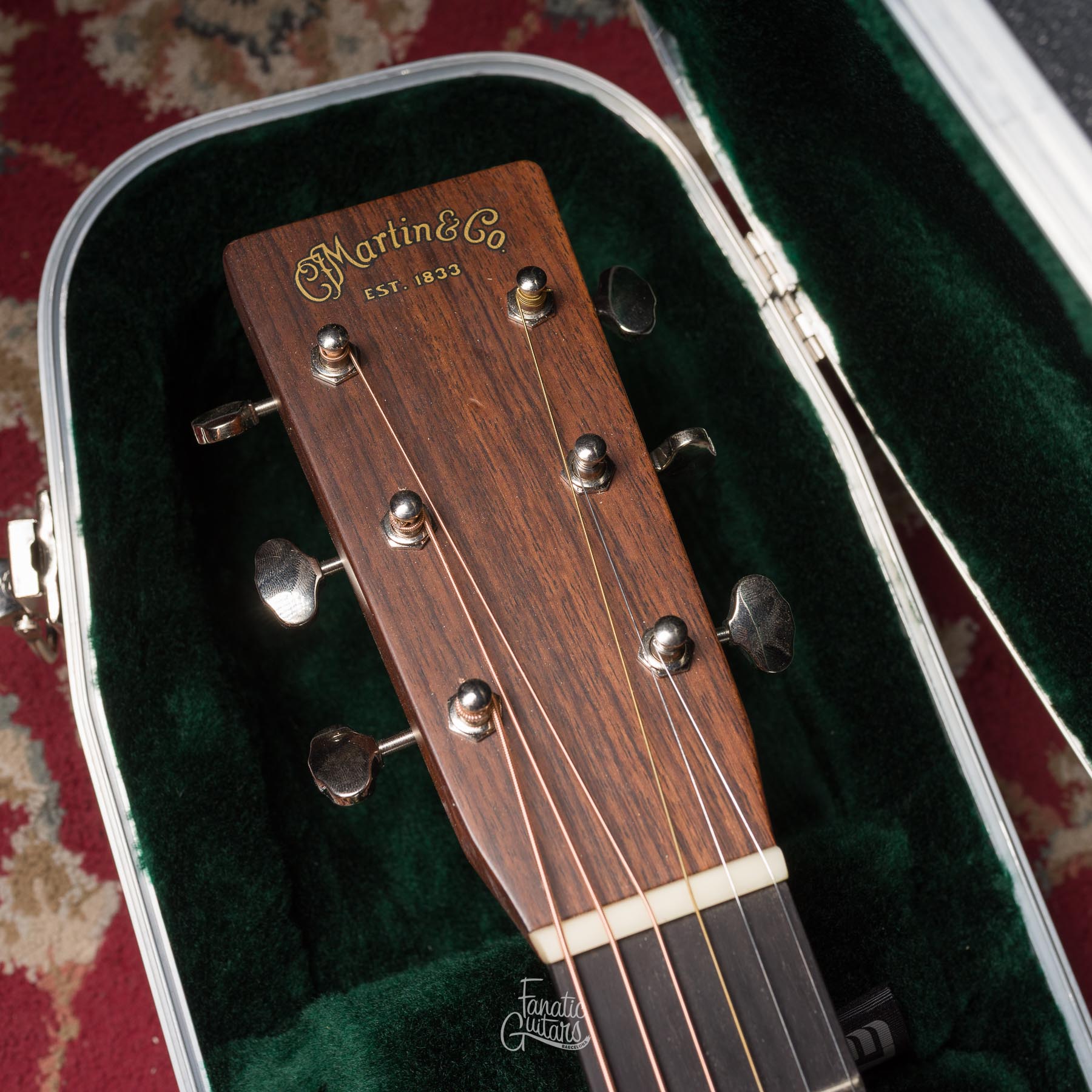 Martin D-28 + LR Baggs Element #2192481 Second Hand