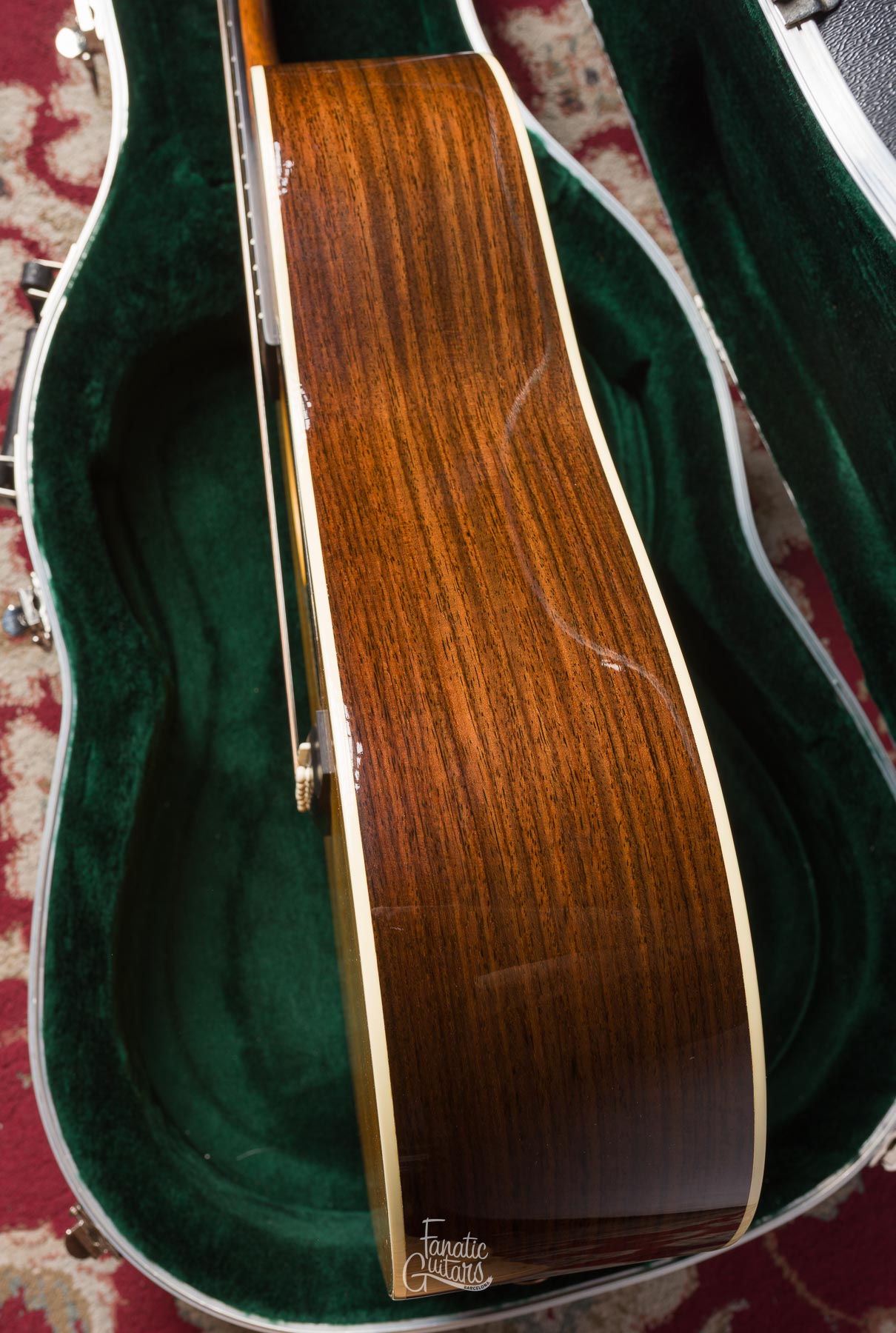Martin D-28 + LR Baggs Element #2192481 Second Hand
