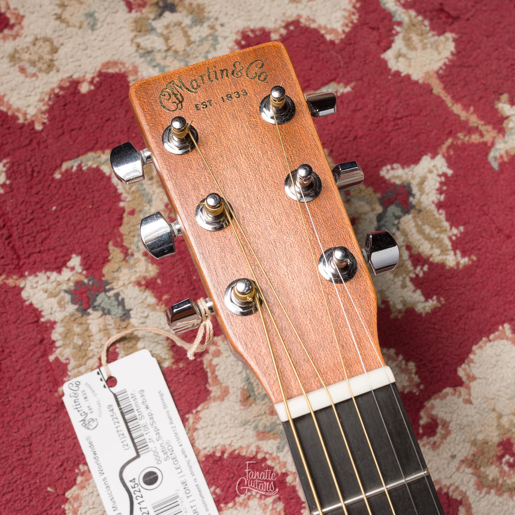 Martin 000C JR-10E Sapele #2712254 Segunda Mano