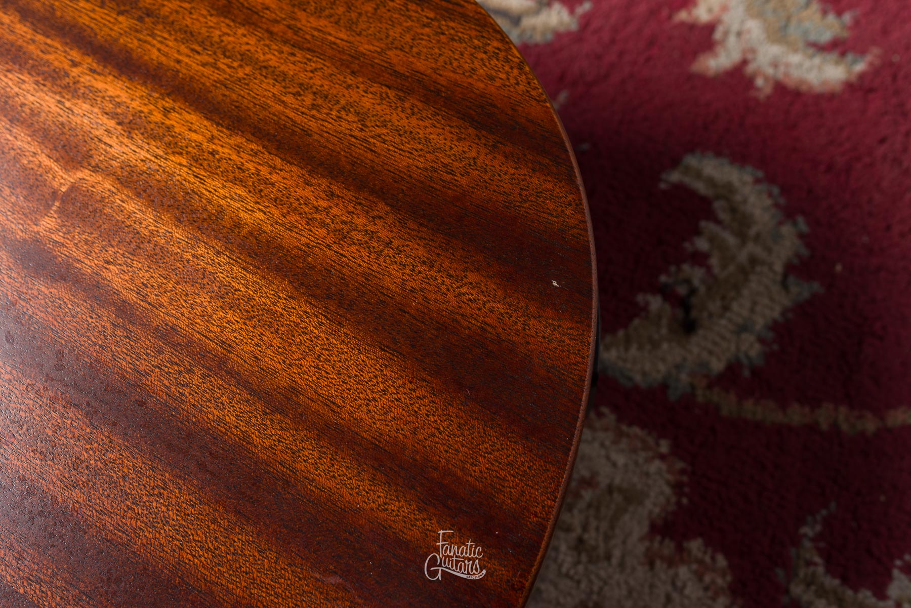 Martin 000C JR-10E Sapele #2712254 Segunda Mano