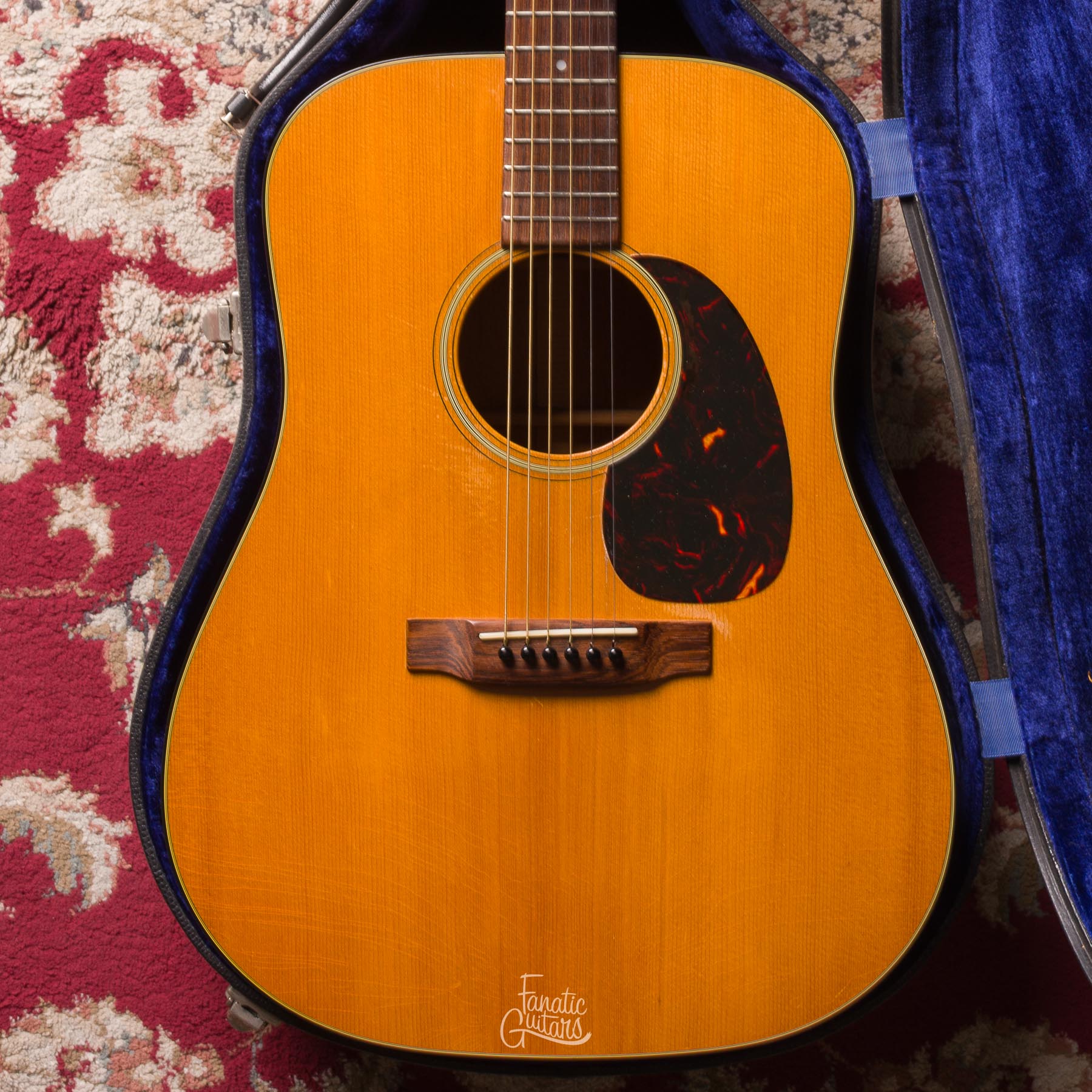 Martin Guitars D-18 1966 - Natural #216327 Second Hand