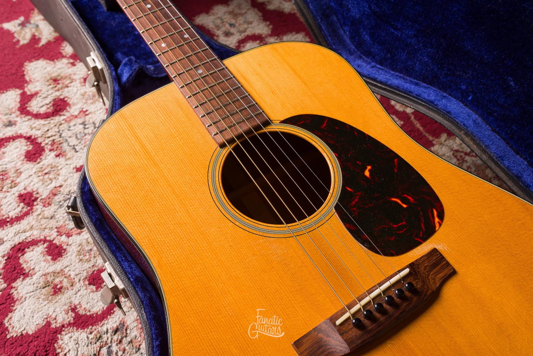 Martin Guitars D-18 1966 - Natural #216327 Second Hand