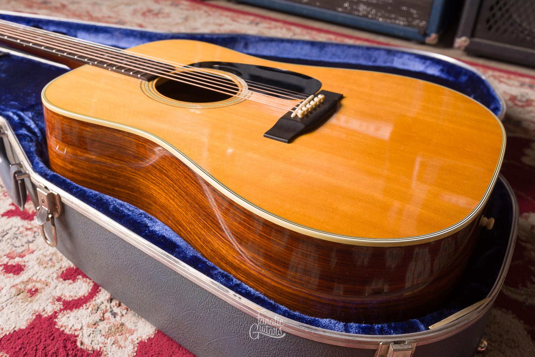 Martin Guitars D-28 1975 - Natural #358378 Second Hand