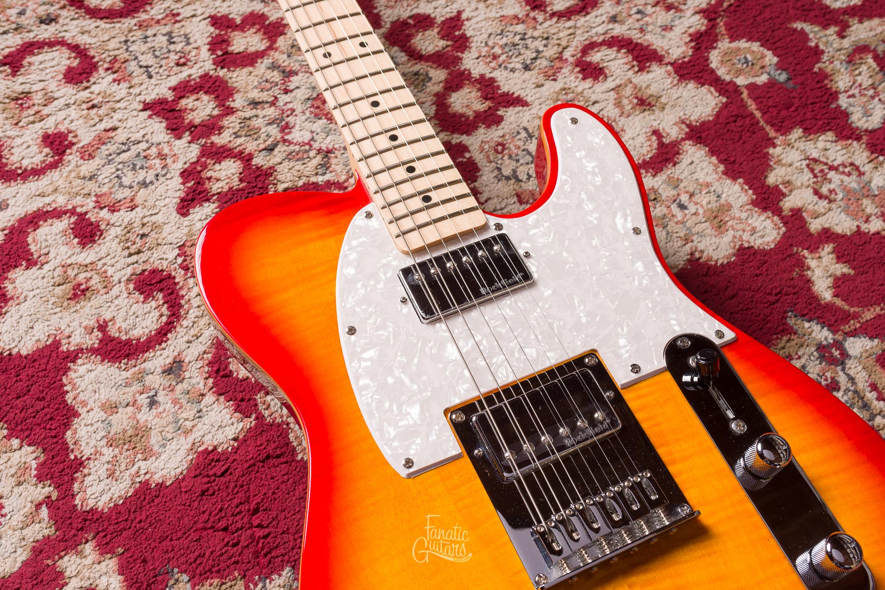 Michael Kelly 53DB - Cherry Sunburst #N07211014 Second Hand