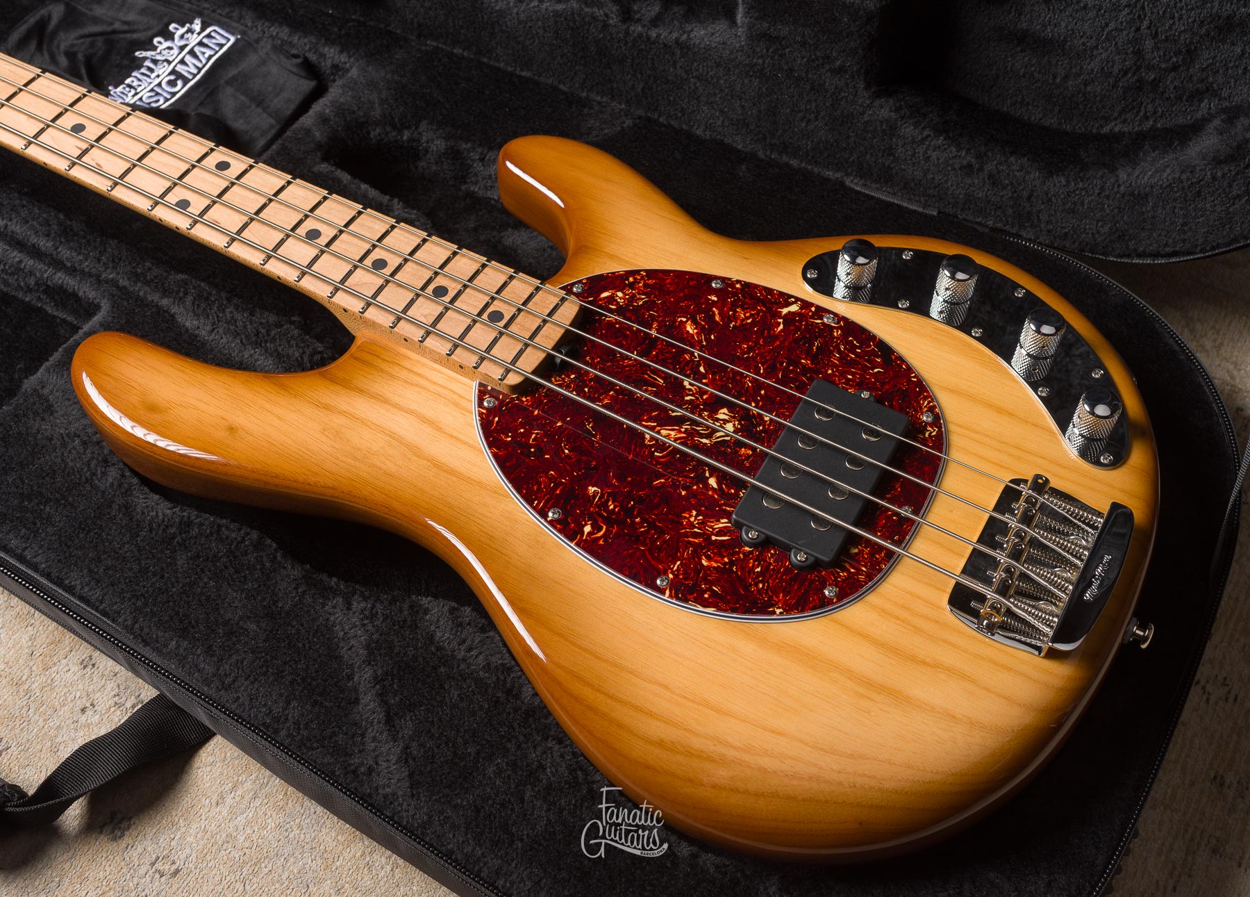 Music Man Stingray Special 4 H - Hot Honey Demo