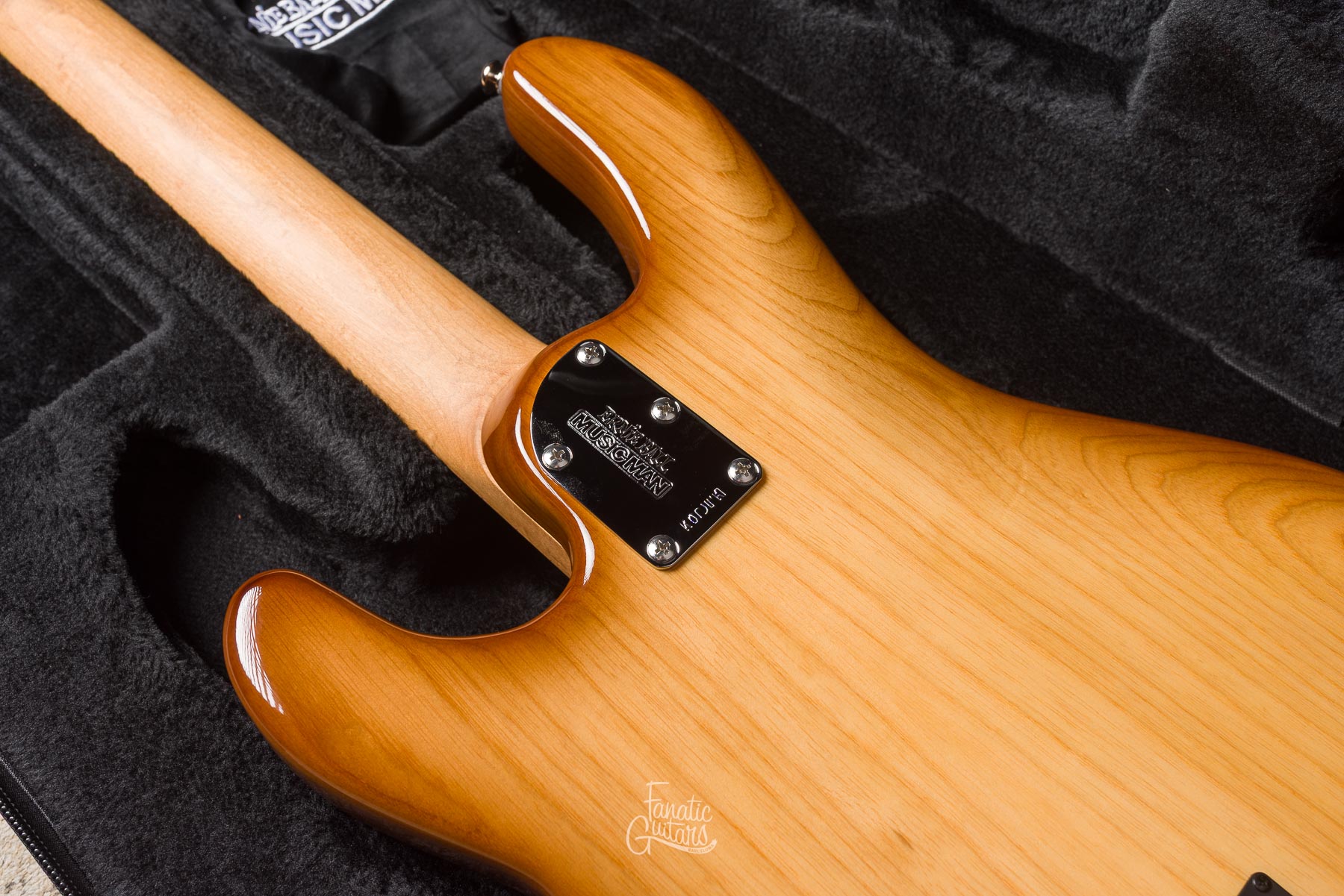 Music Man Stingray Special 4 H - Hot Honey Demo