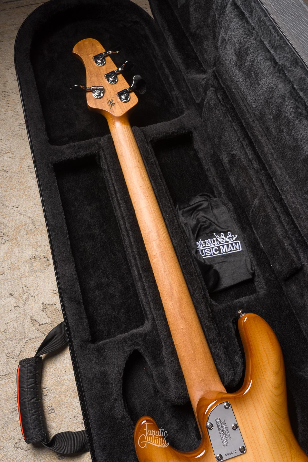 Music Man Stingray Special 4 H - Hot Honey Demo