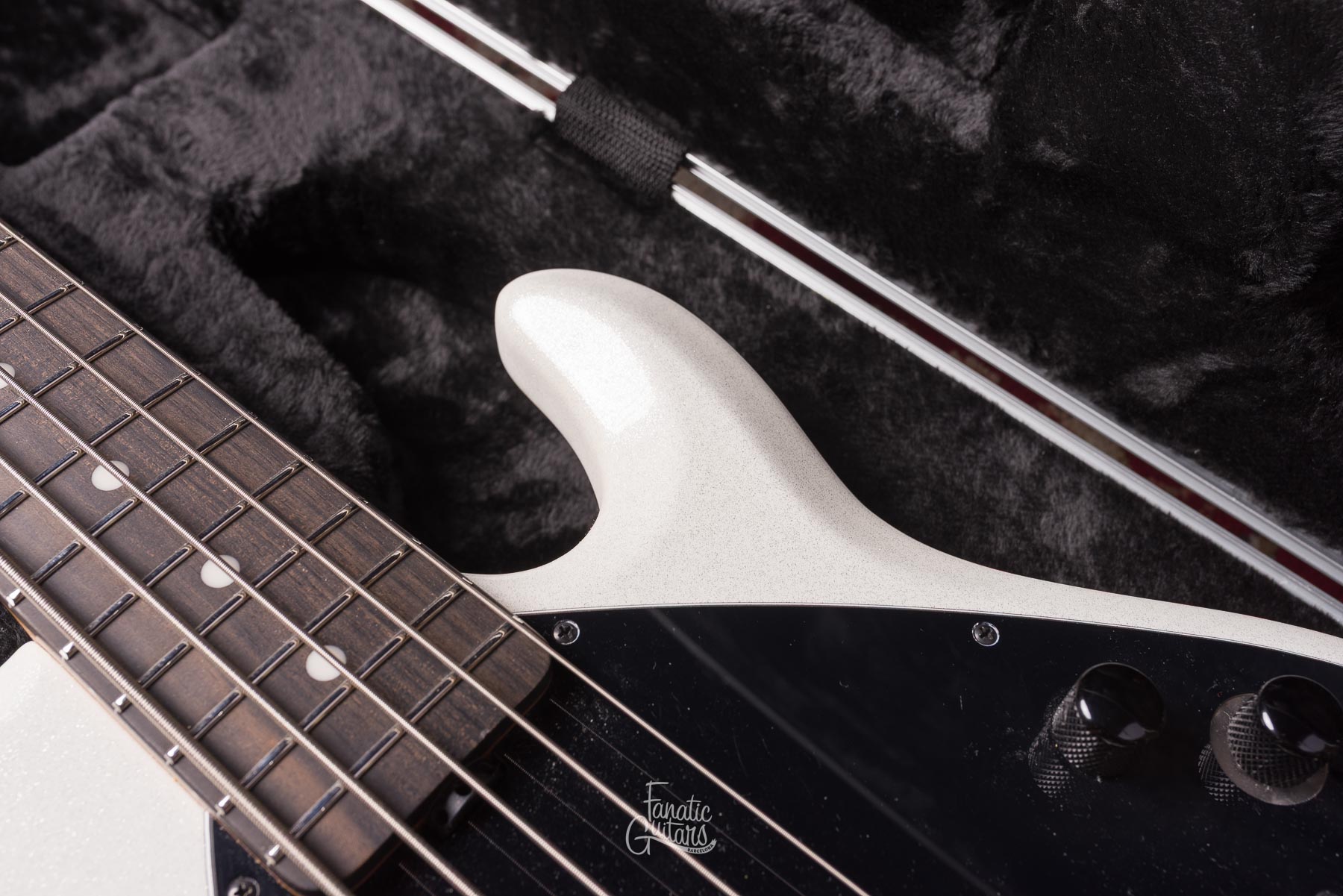 Music Man DarkRay 5 - White Sparkle Ltd #S07942 Second Hand