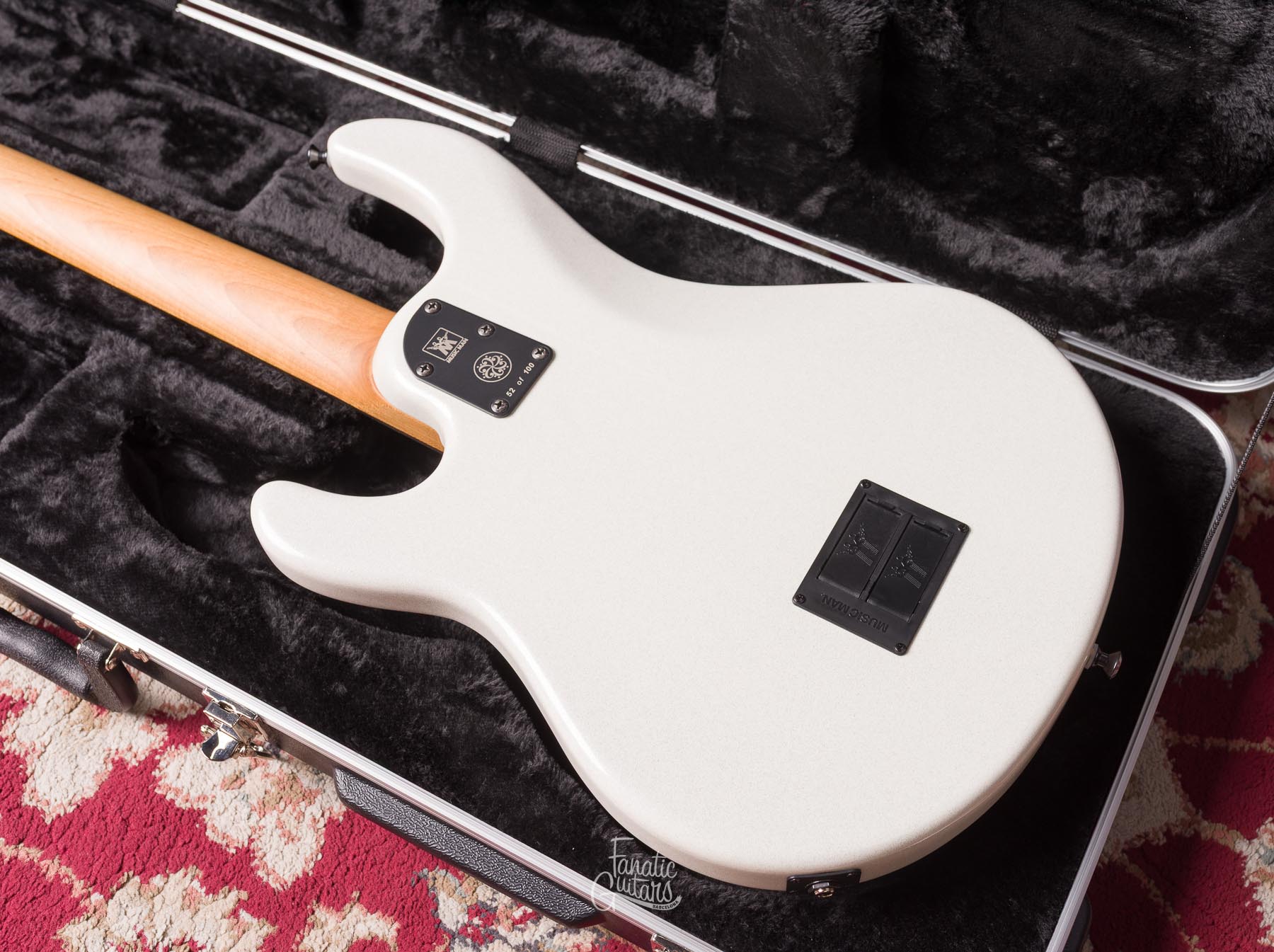 Music Man DarkRay 5 - White Sparkle Ltd #S07942 Second Hand