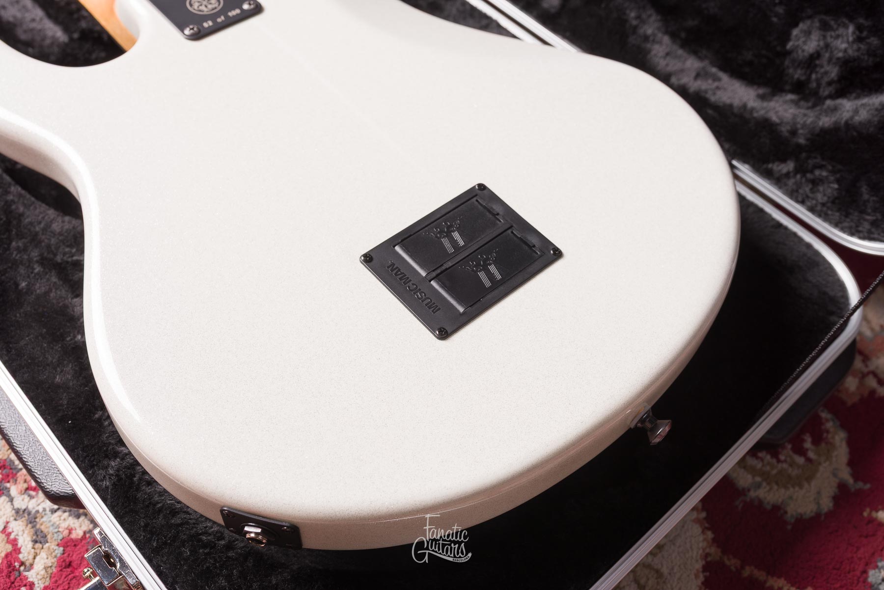 Music Man DarkRay 5 - White Sparkle Ltd #S07942 Second Hand