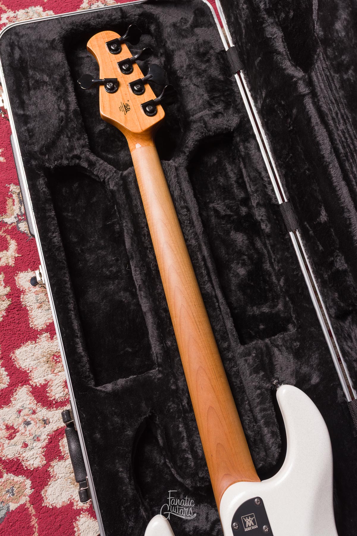 Music Man DarkRay 5 - White Sparkle Ltd #S07942 Second Hand