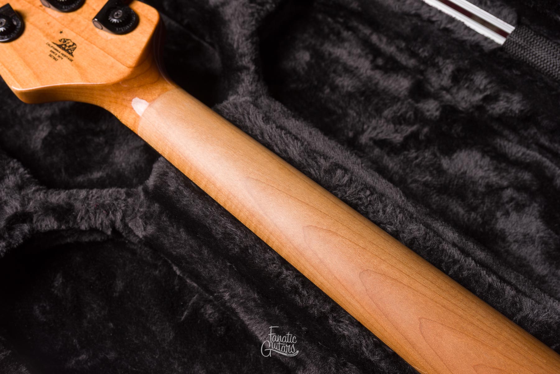 Music Man DarkRay 5 - White Sparkle Ltd #S07942 Second Hand