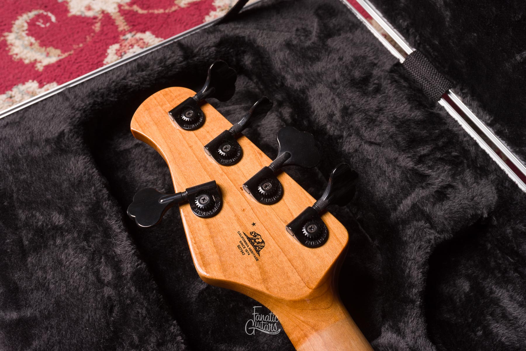 Music Man DarkRay 5 - White Sparkle Ltd #S07942 Second Hand