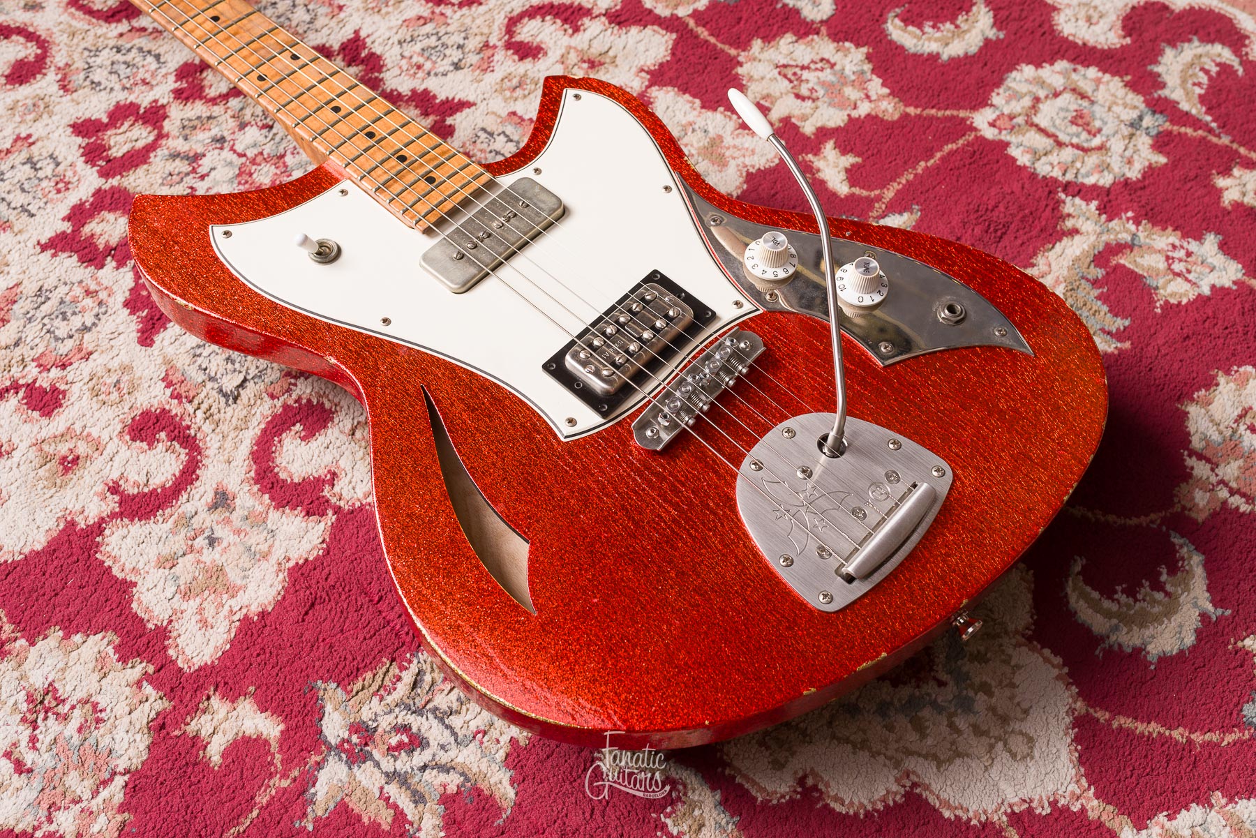 Novo Miris J - Candy Apple Red Sparkle #24370 Segunda Mano