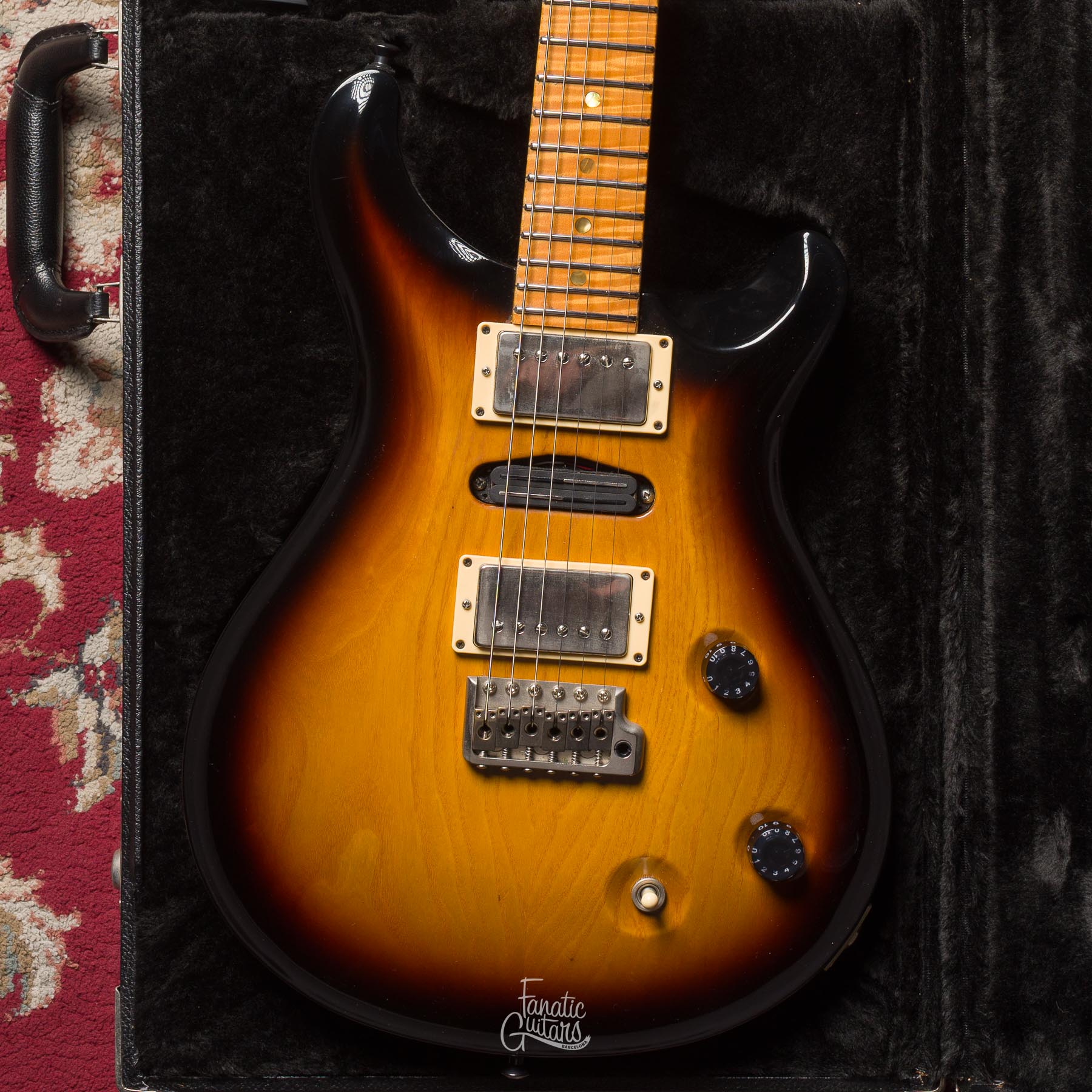PRS CE 22 Swamp Ash Special 2002 - Sunburst #SA801682 Second Hand