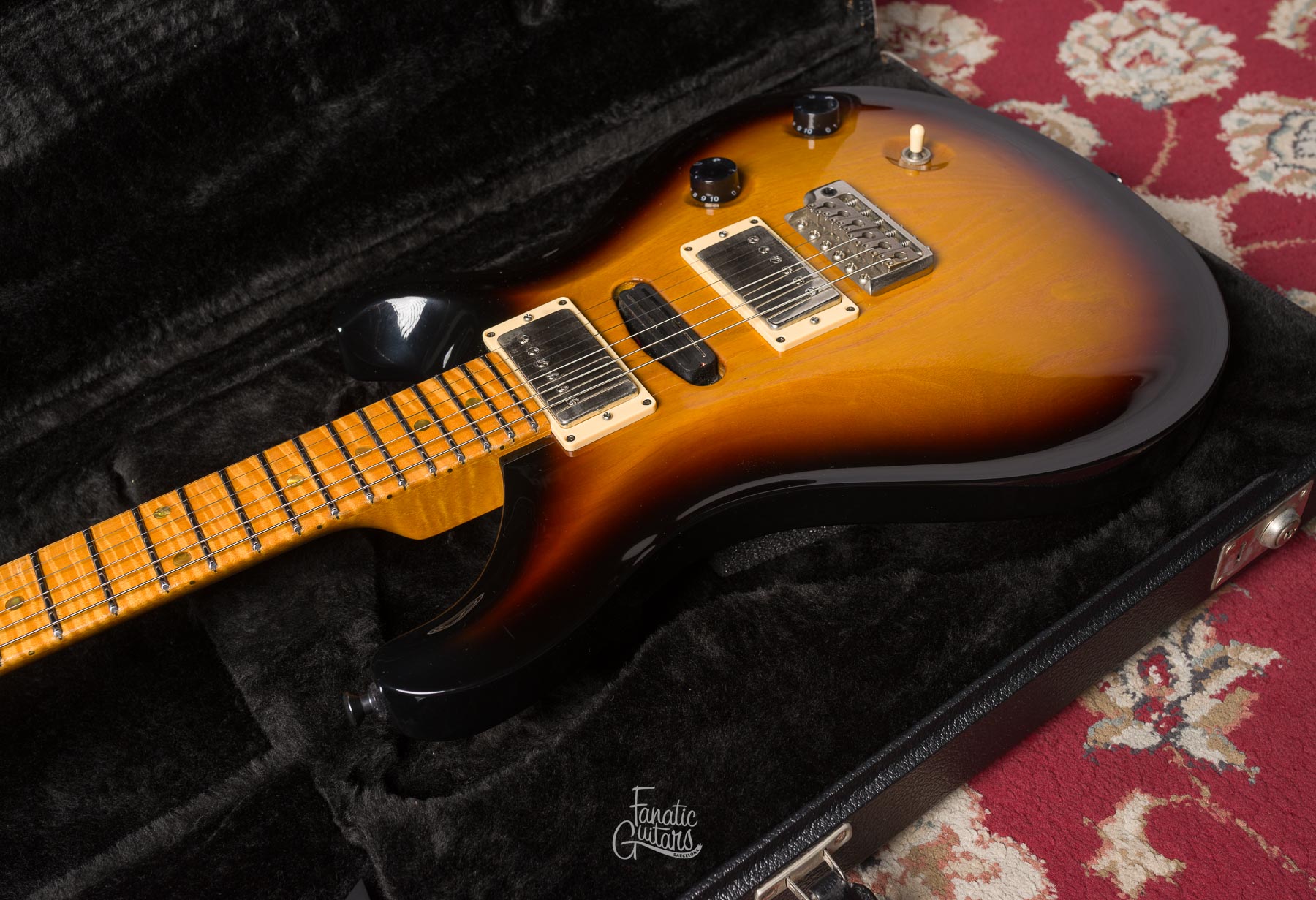 PRS CE 22 Swamp Ash Special 2002 - Sunburst #SA801682 Second Hand