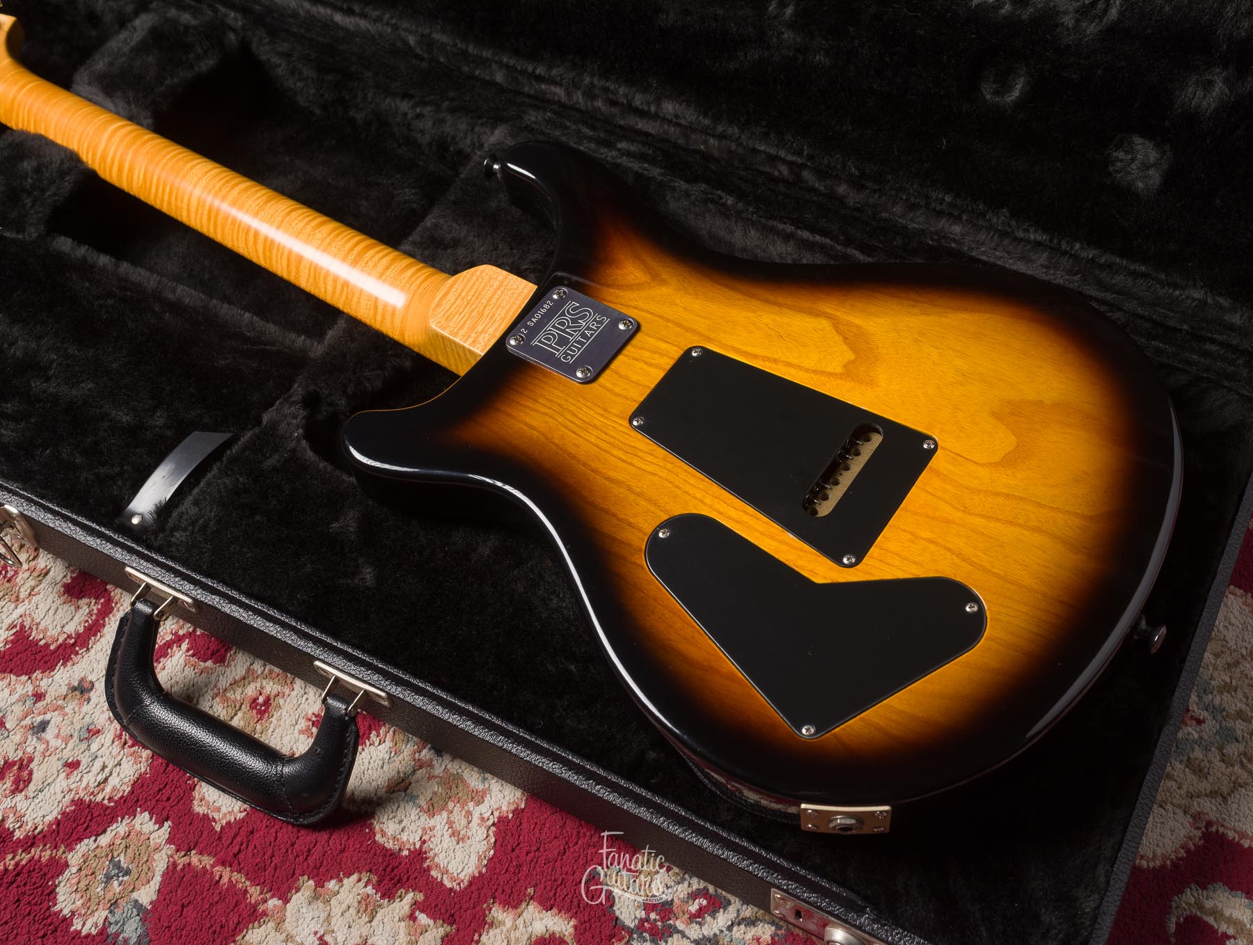 PRS CE 22 Swamp Ash Special 2002 - Sunburst #SA801682 Second Hand