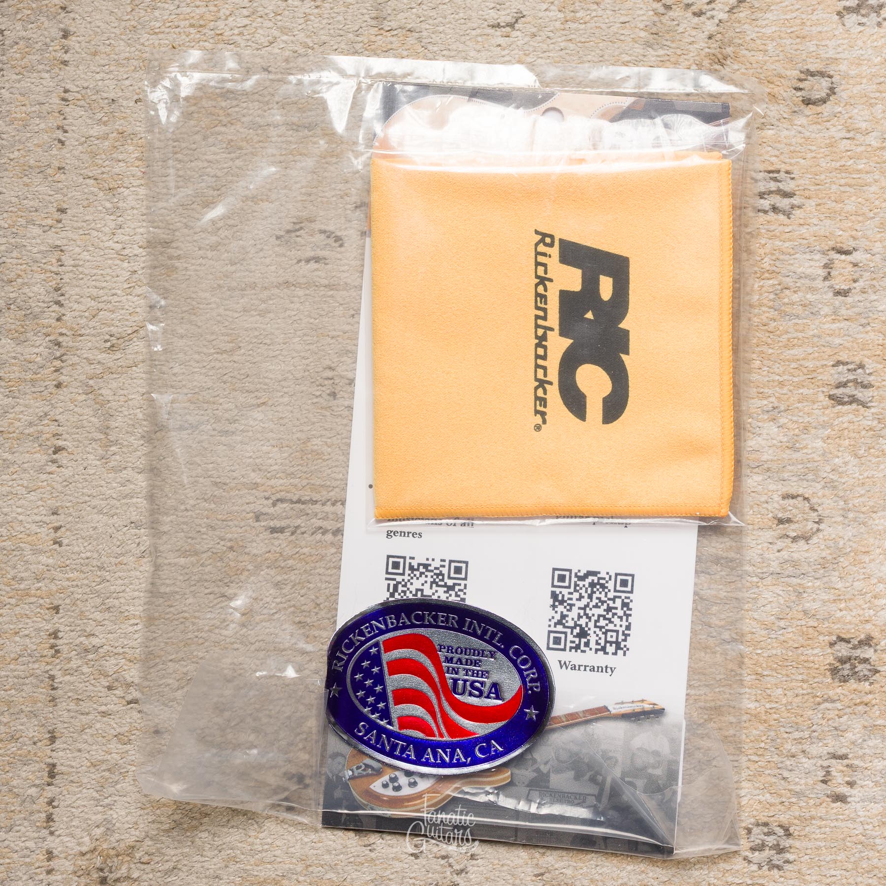 Rickenbacker 330 JG - Jetglo