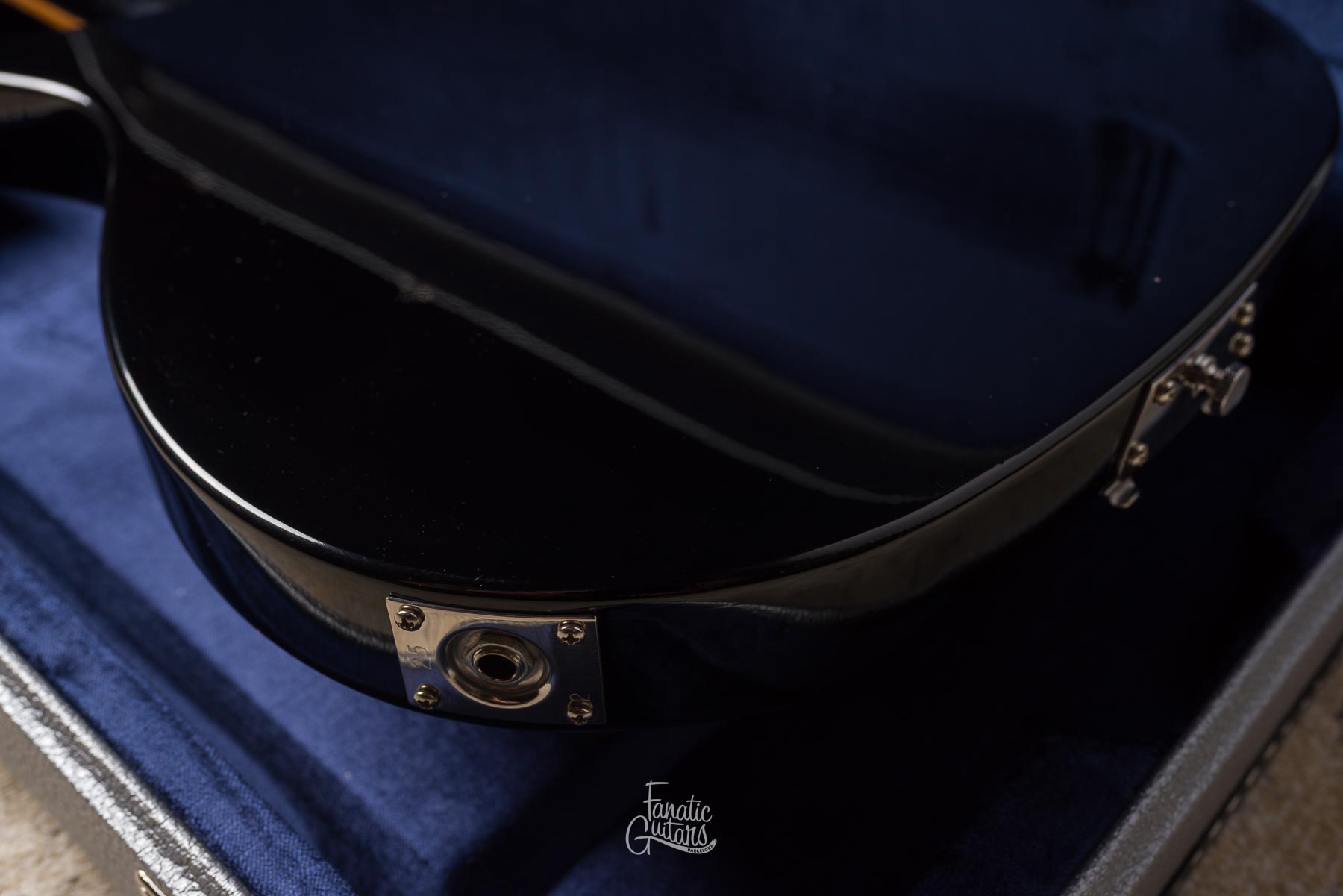 Rickenbacker 350V63 Liverpool - Jetglo