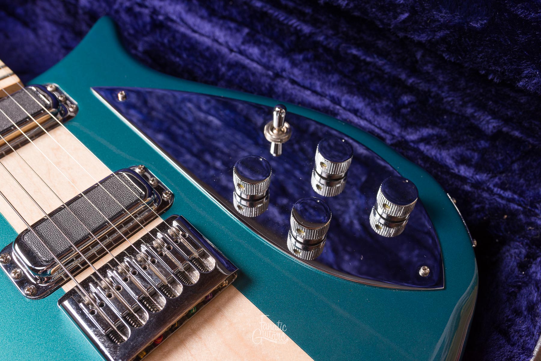 Rickenbacker 650A Atlantis - Turquoise Segunda Mano