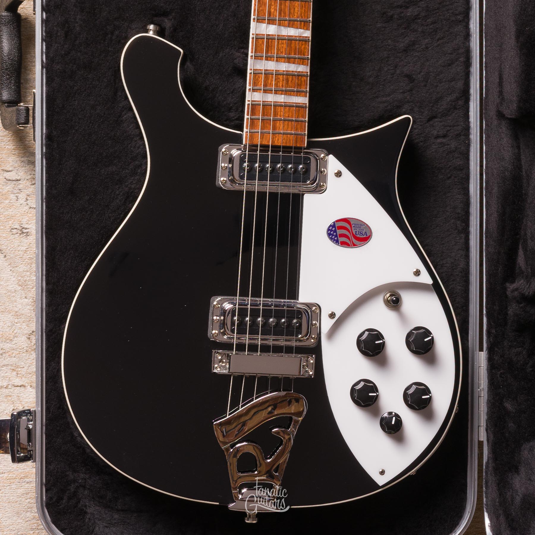 Rickenbacker 620 Jetglo