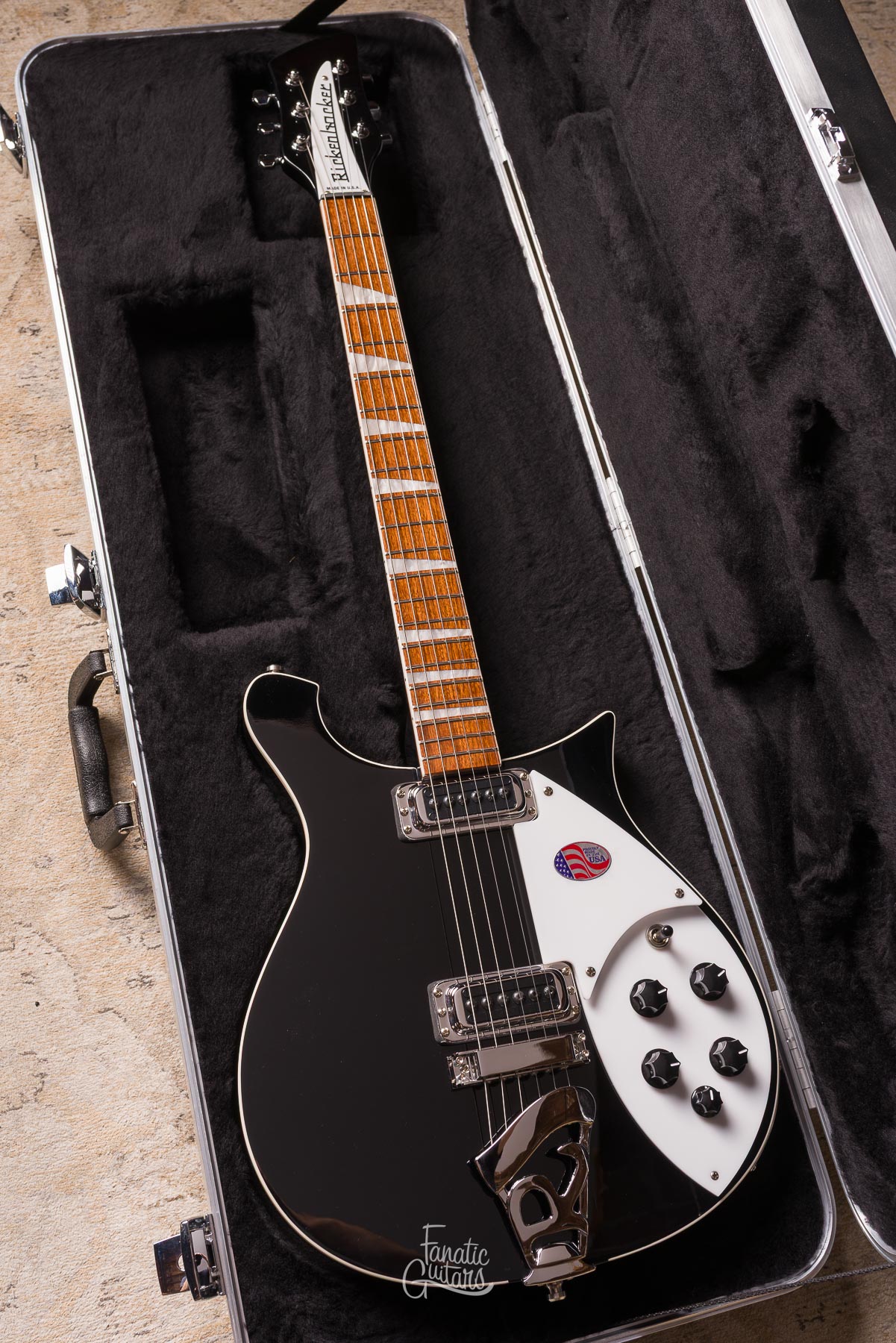 Rickenbacker 620 Jetglo