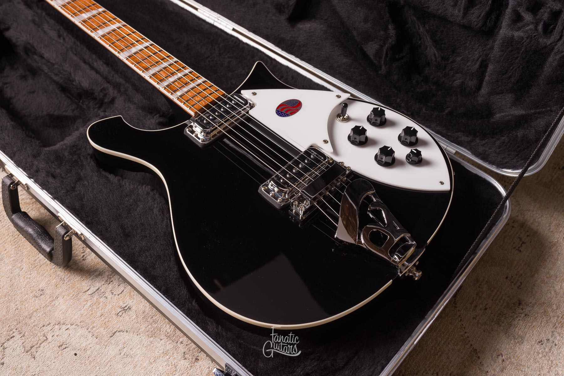 Rickenbacker 620 Jetglo