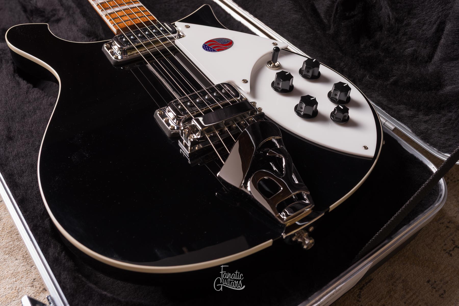 Rickenbacker 620 Jetglo