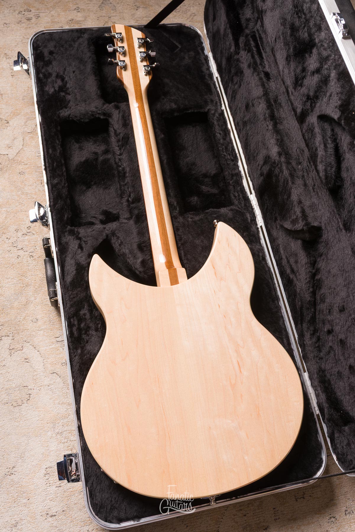 Rickenbacker 330 Maplego